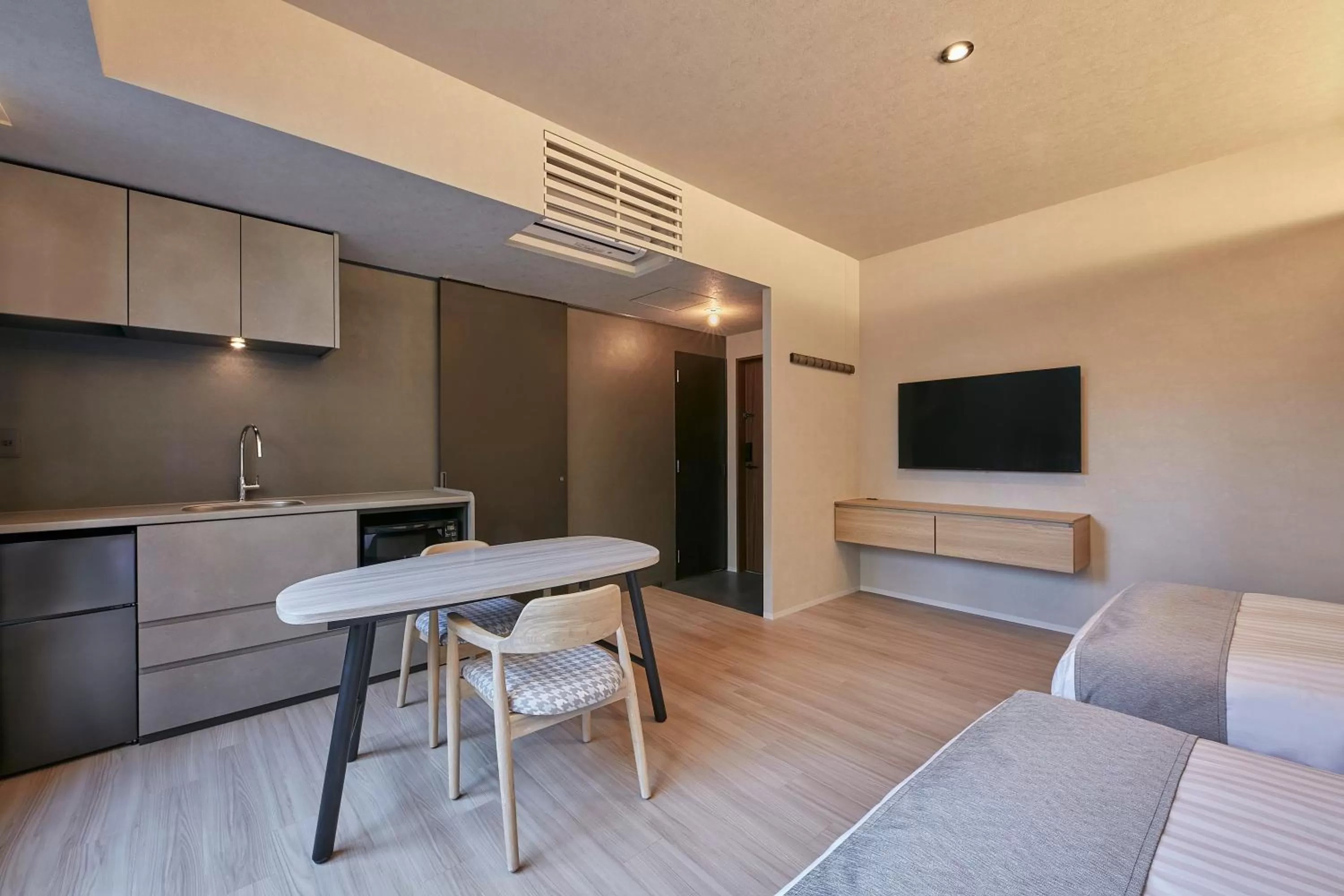 Photo of the whole room in fav KUMAMOTO