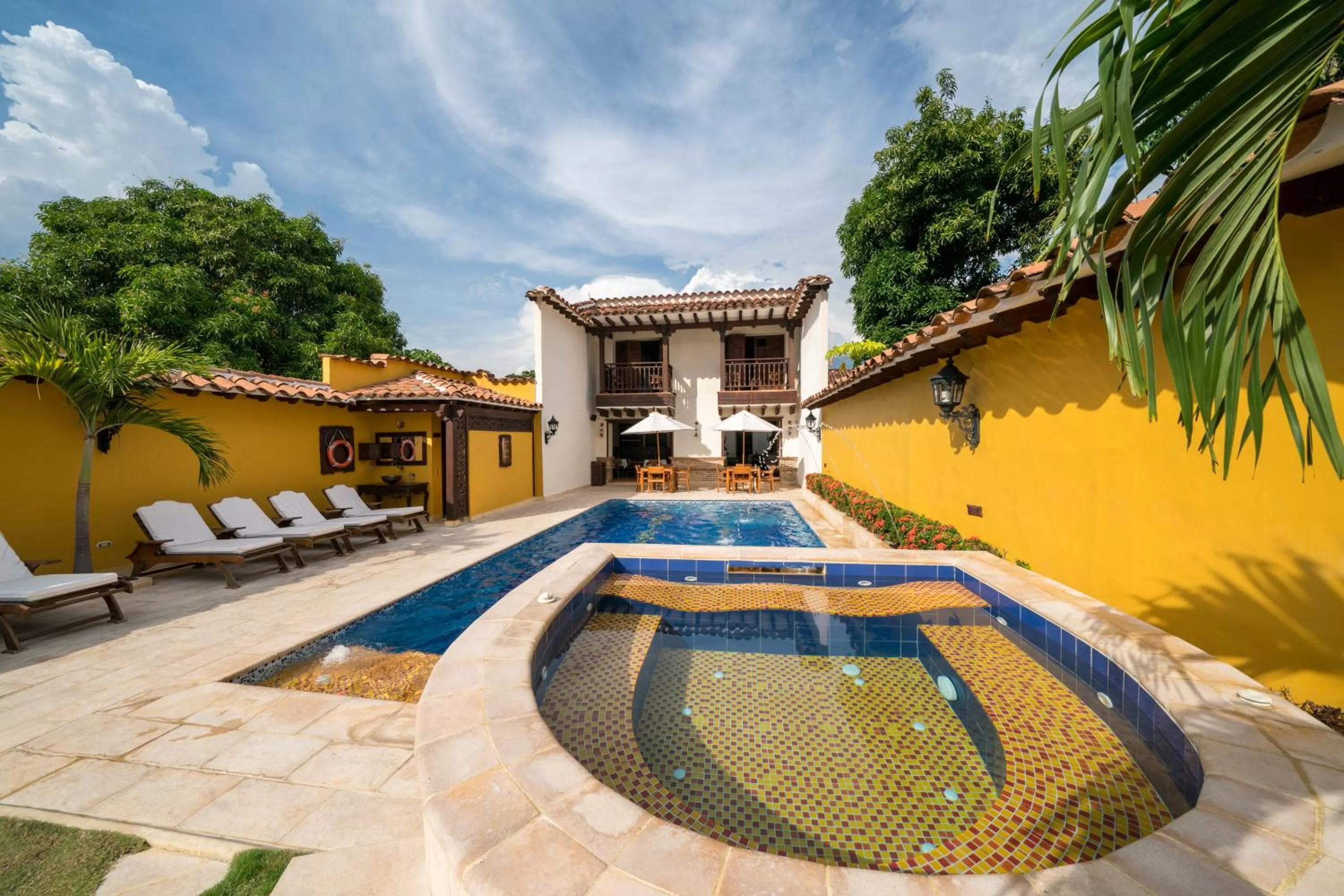 Swimming pool in Nueva Granada Hotel Colonial -Centro Histórico-