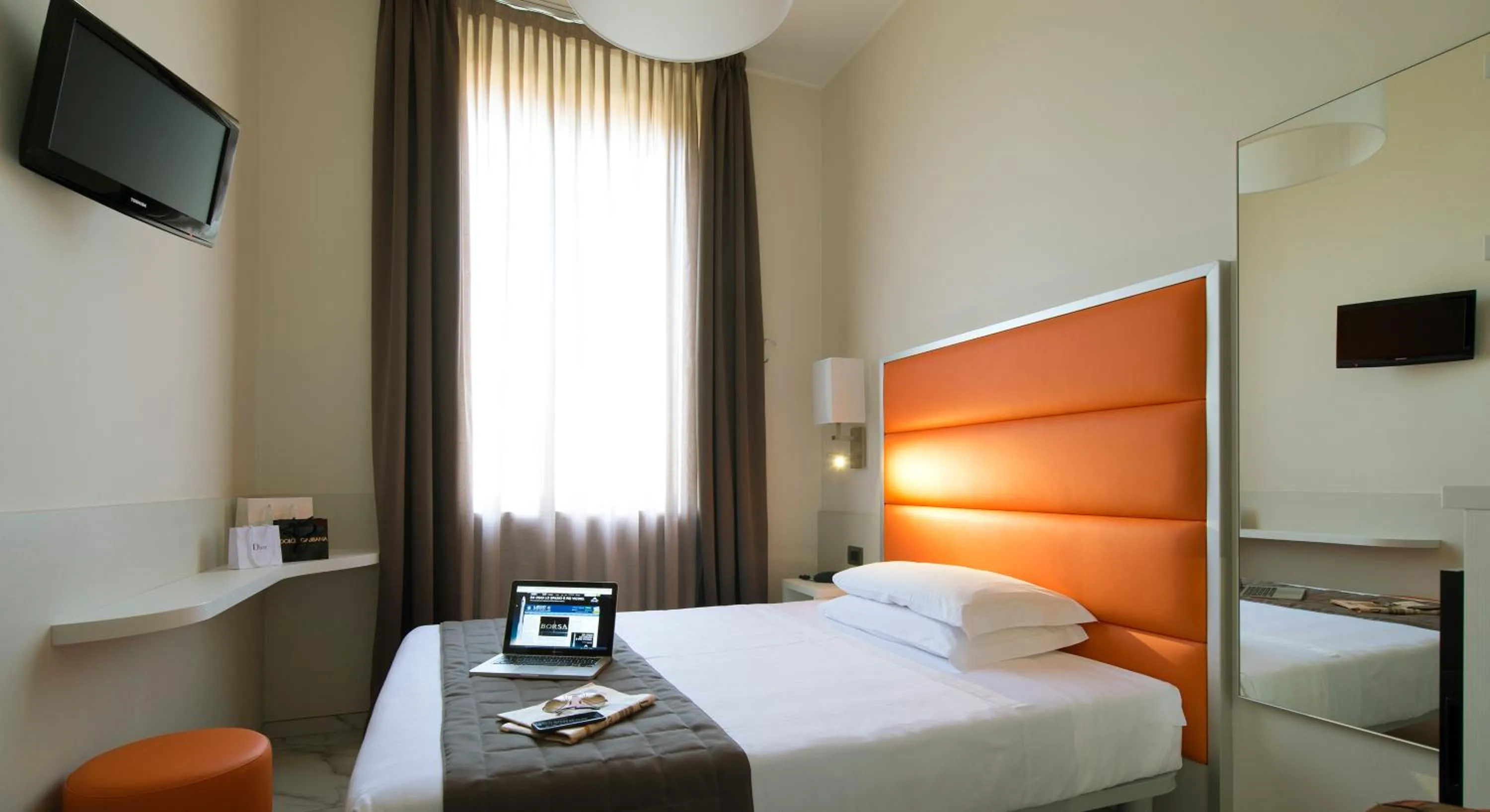 Bedroom, Bed in Hotel San Francisco