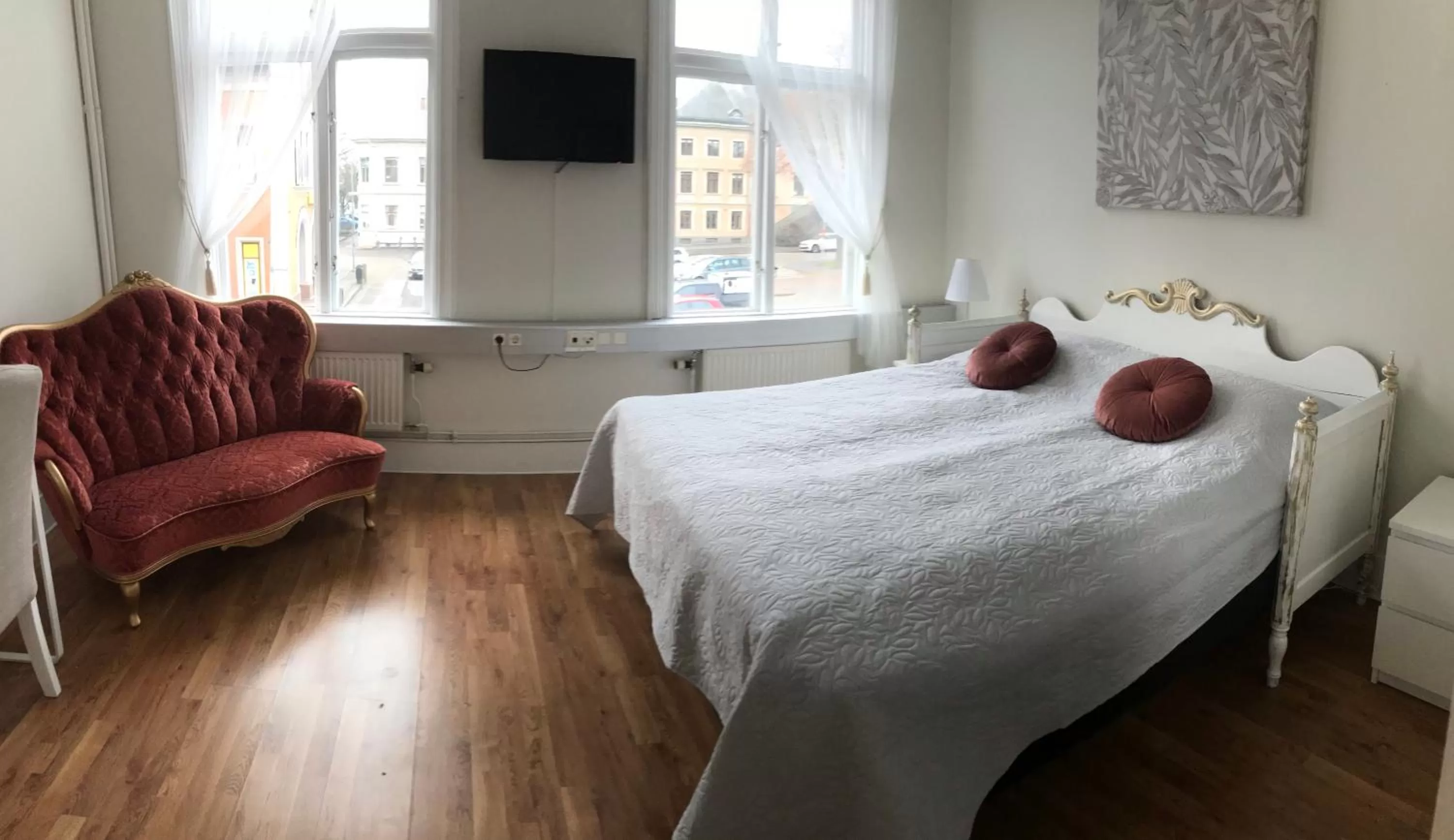 Twin Room in Järnvägshotellet Skara City stay