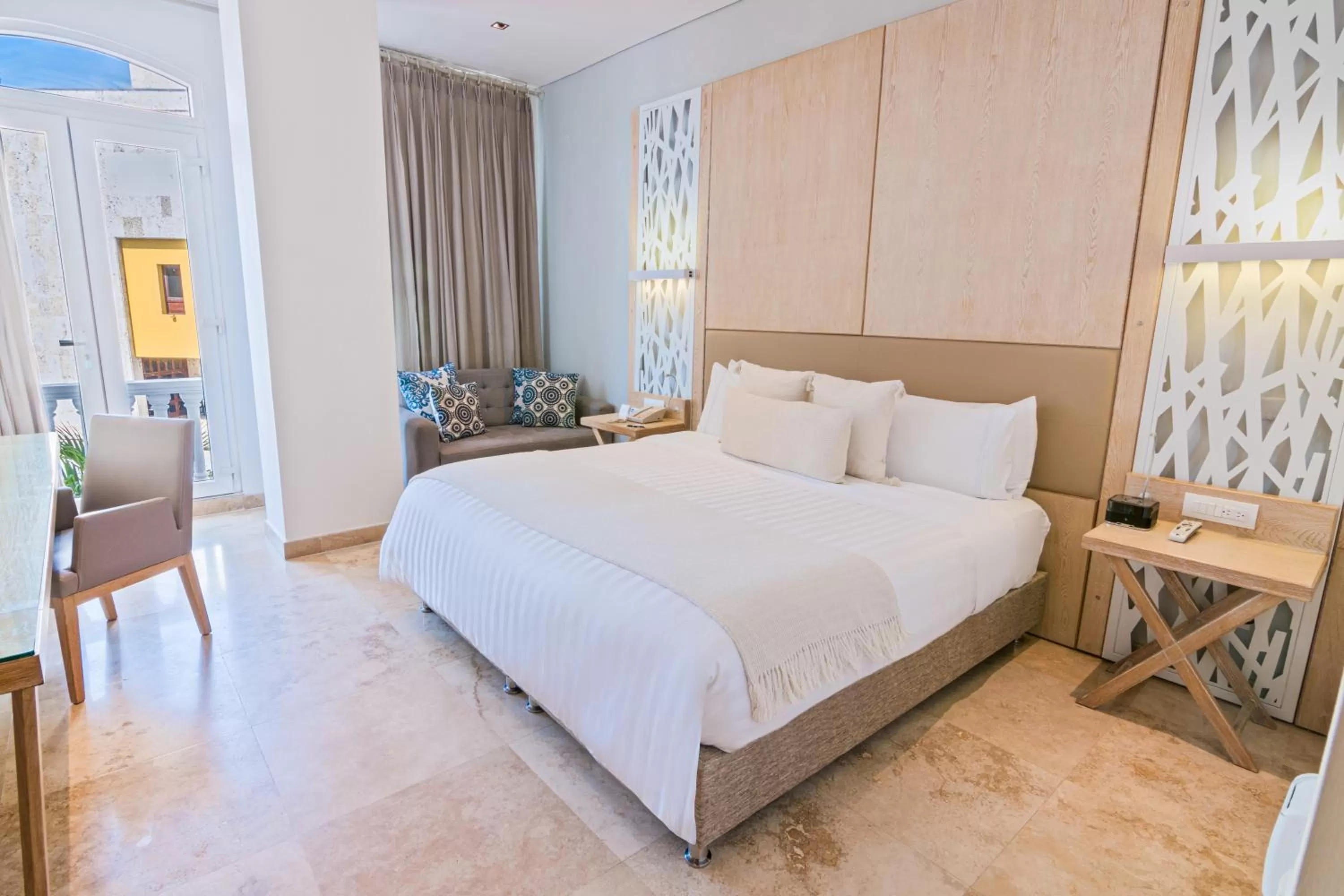 Bed in GHL Arsenal Hotel