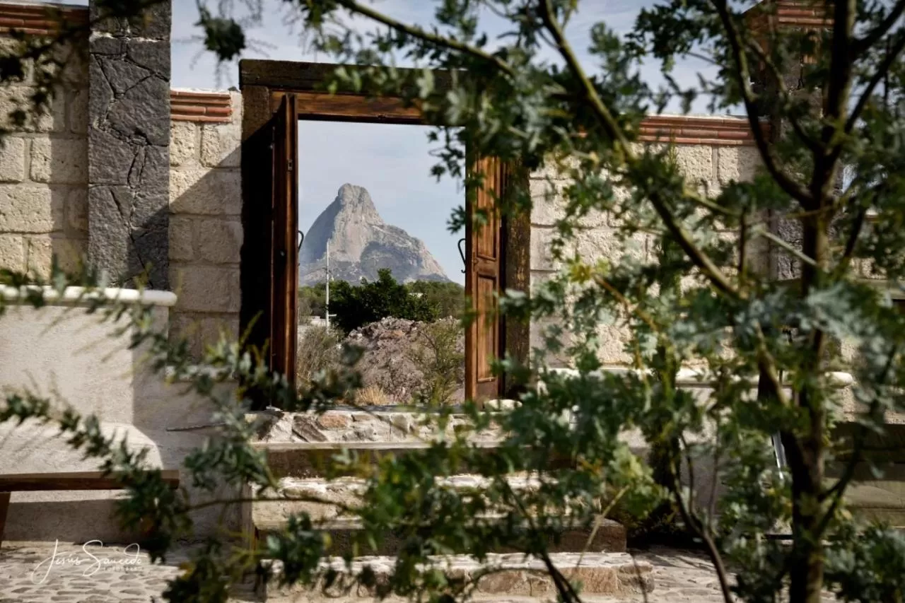 Facade/entrance in Suites Campestres Montebello