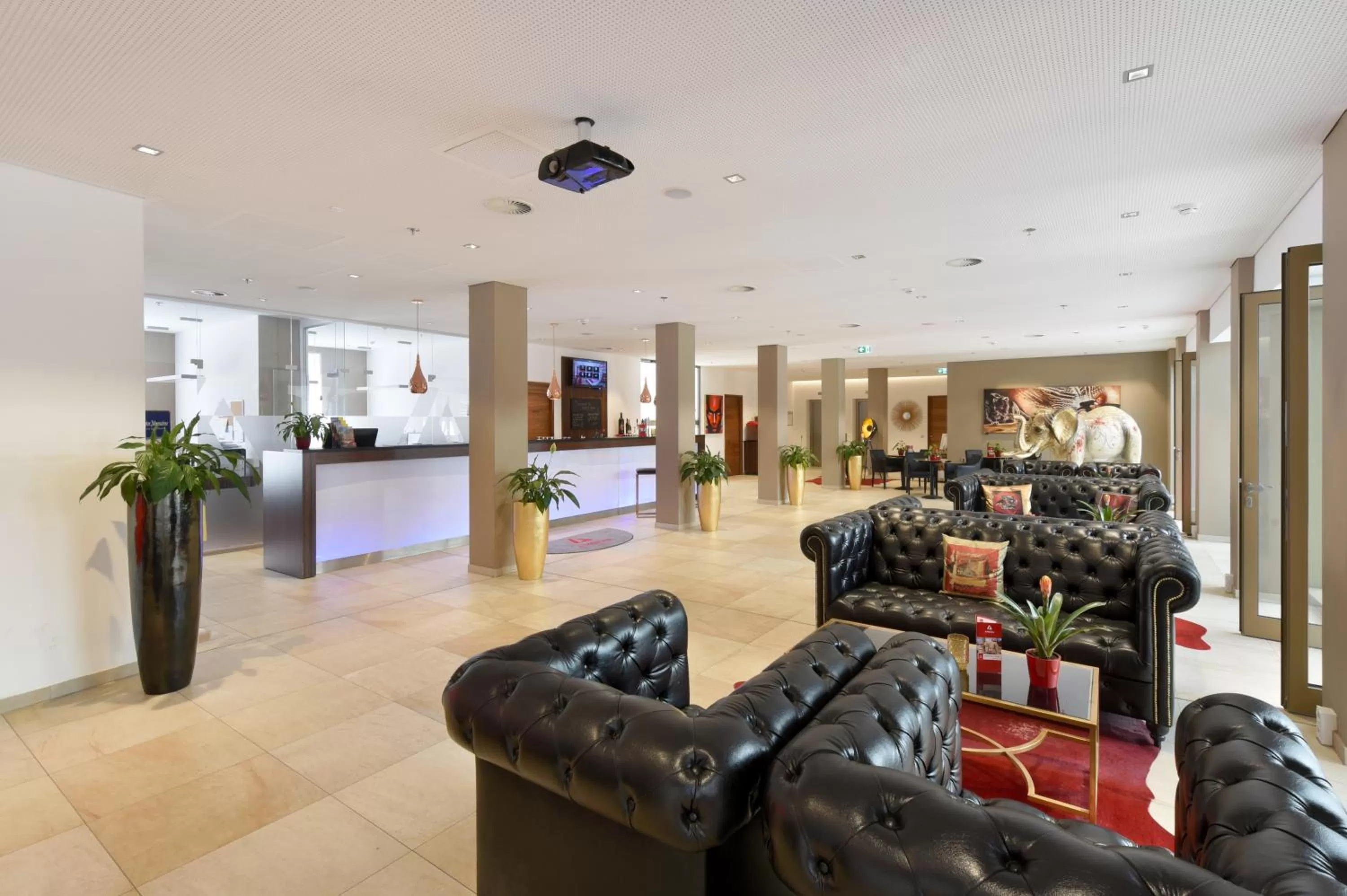 Lobby or reception in Amedia Plaza Dresden, Trademark Collection by Wyndham