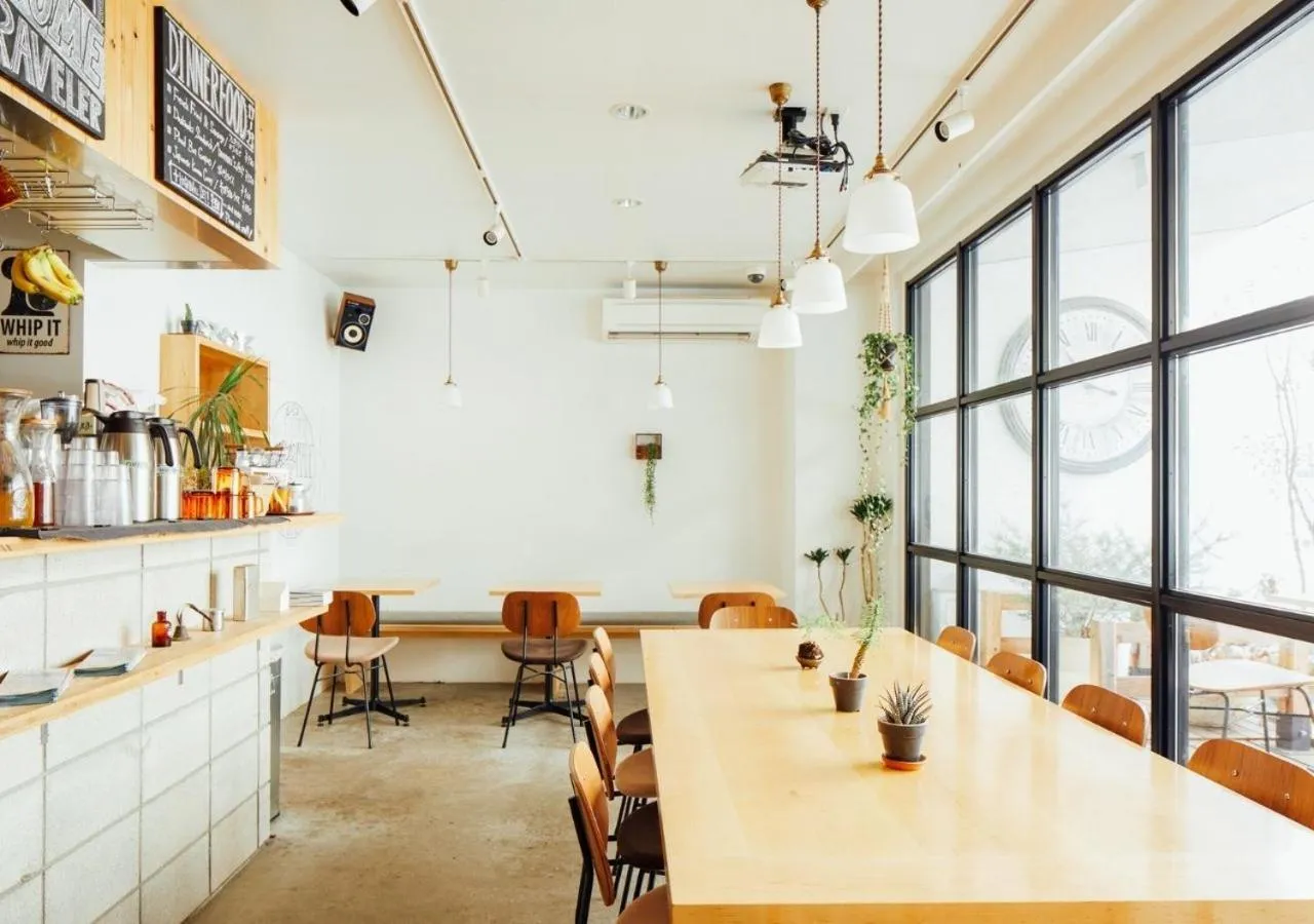 Restaurant/places to eat in Hotel Graphy Nezu