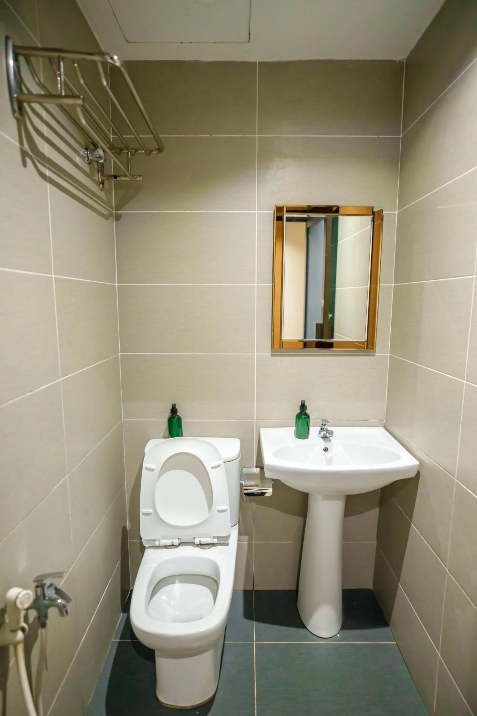 Toilet in Euro Life Hotel @ KL Sentral