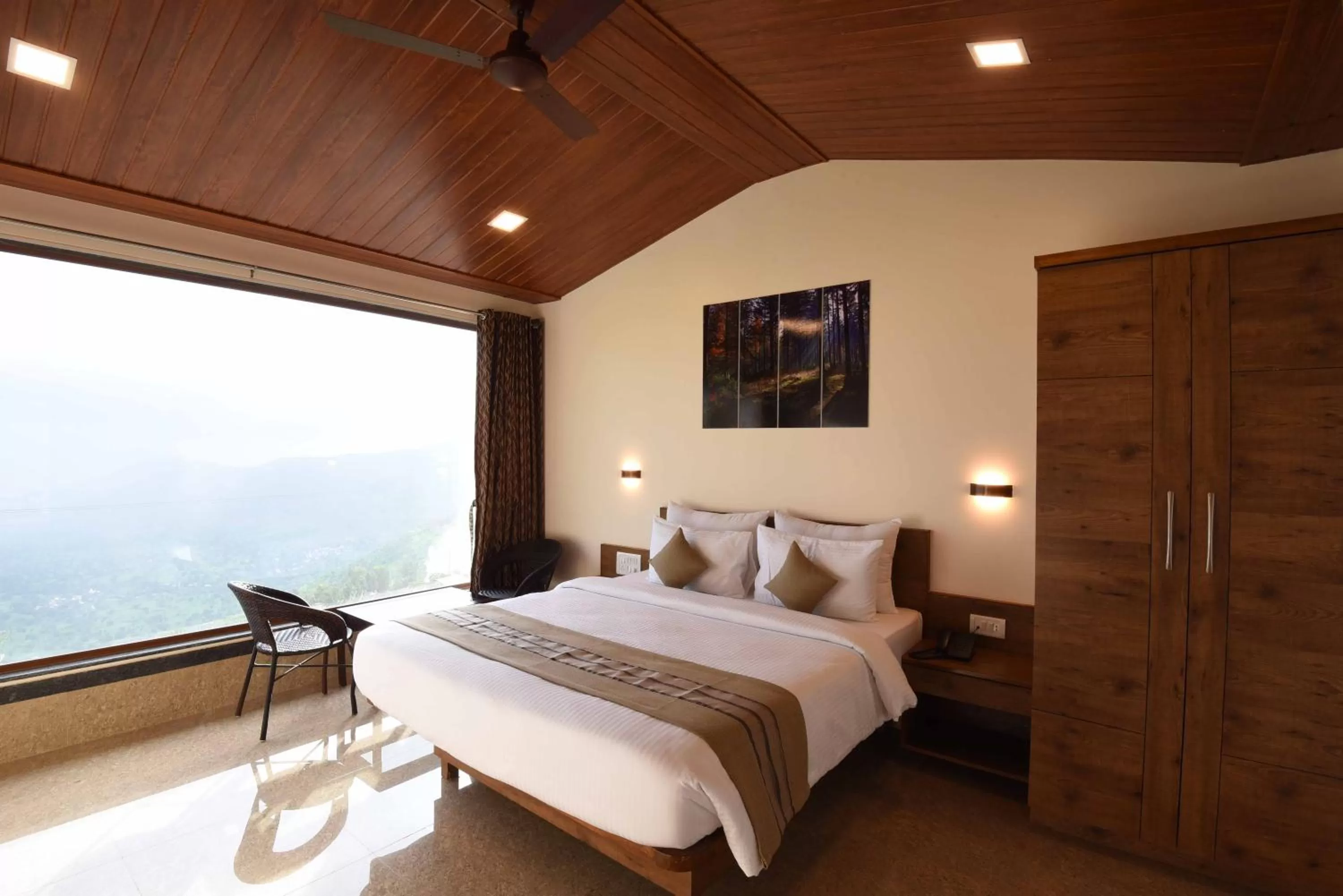 Bedroom, Bed in Miraya Hotel