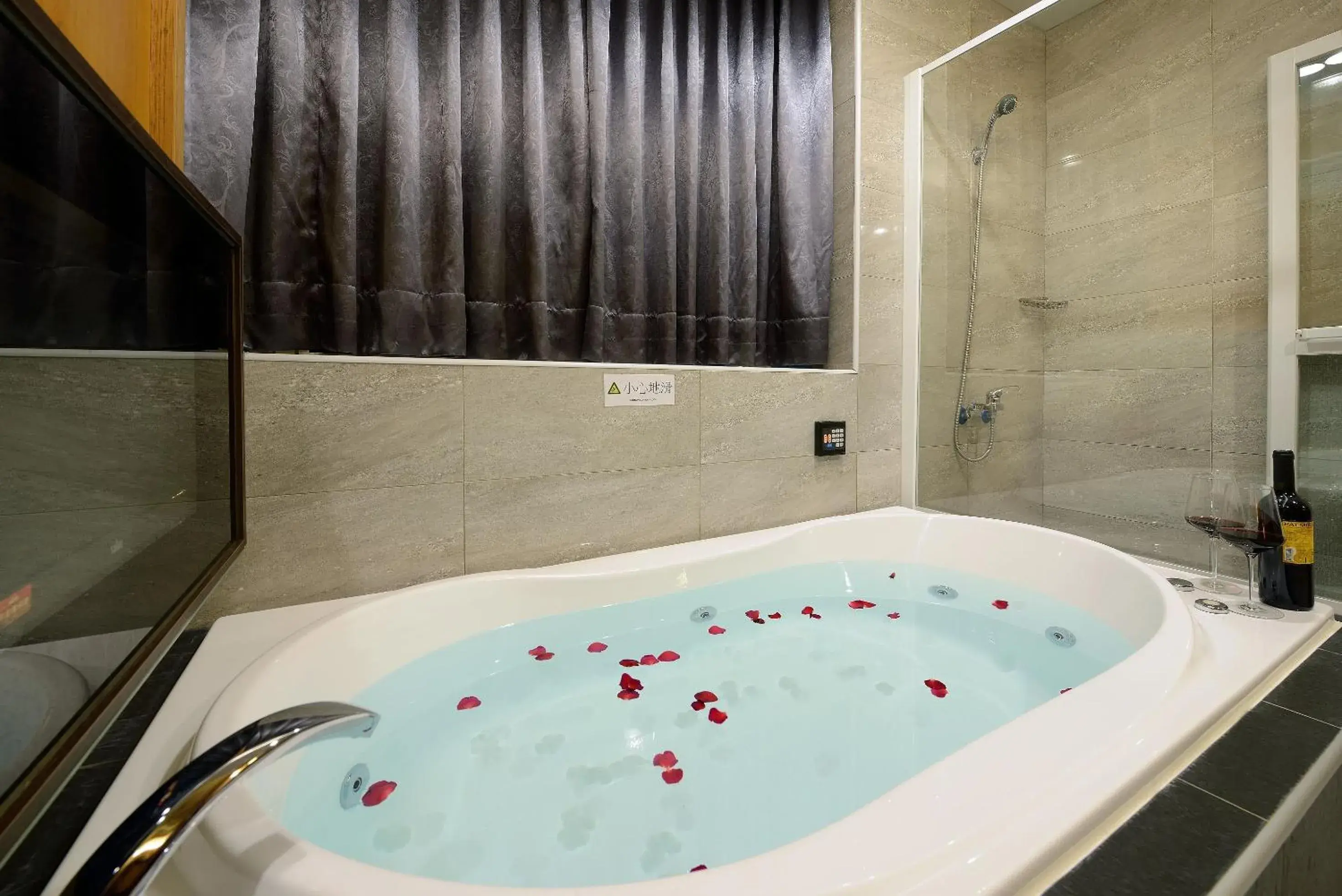 Superior Double Room in Holland Village Motel Hua Pin Superior Double Room in Holland Village Motel Hua Pin