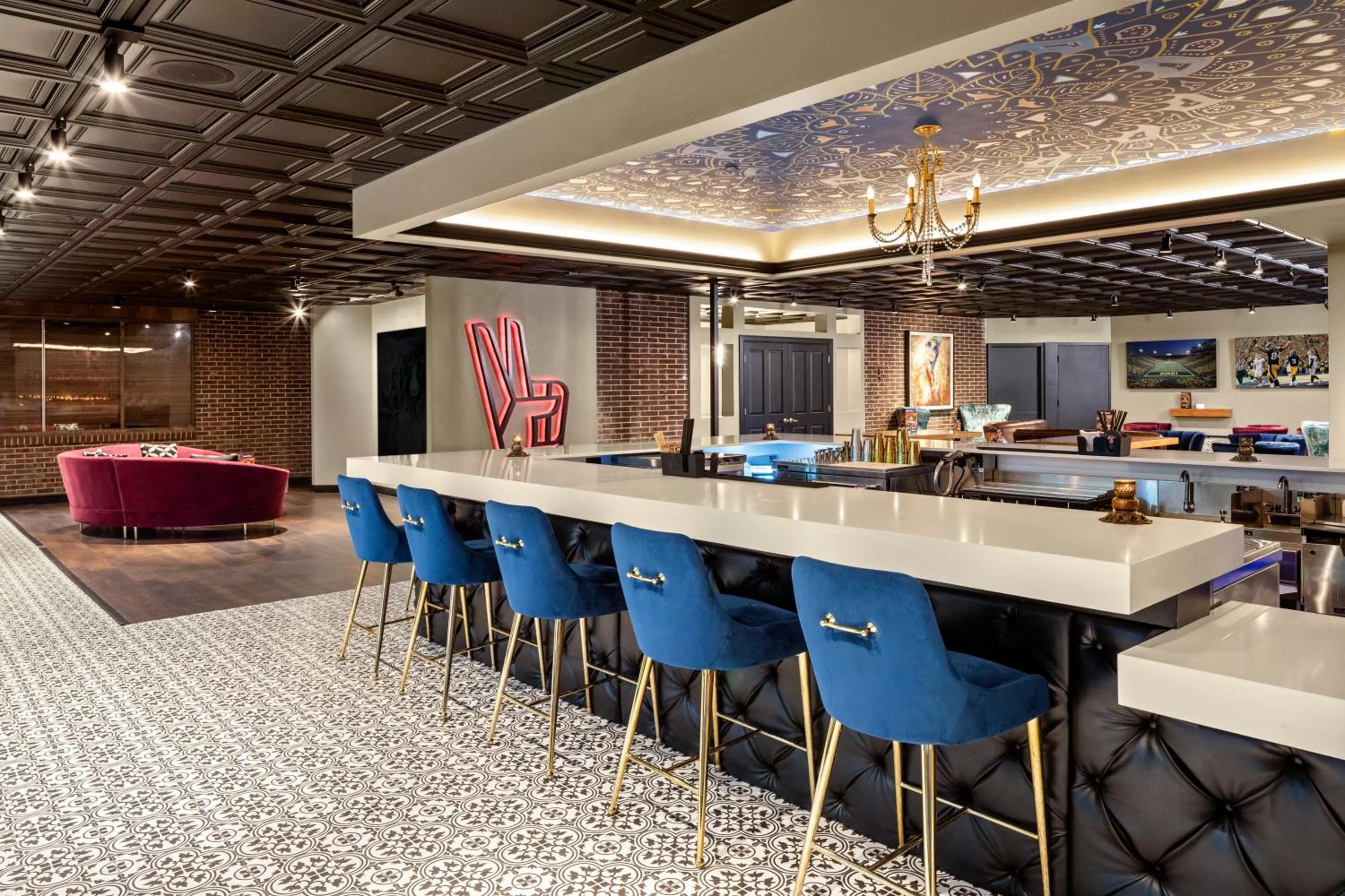 Lounge or bar in The Highlander Hotel, Ascend Hotel Collection