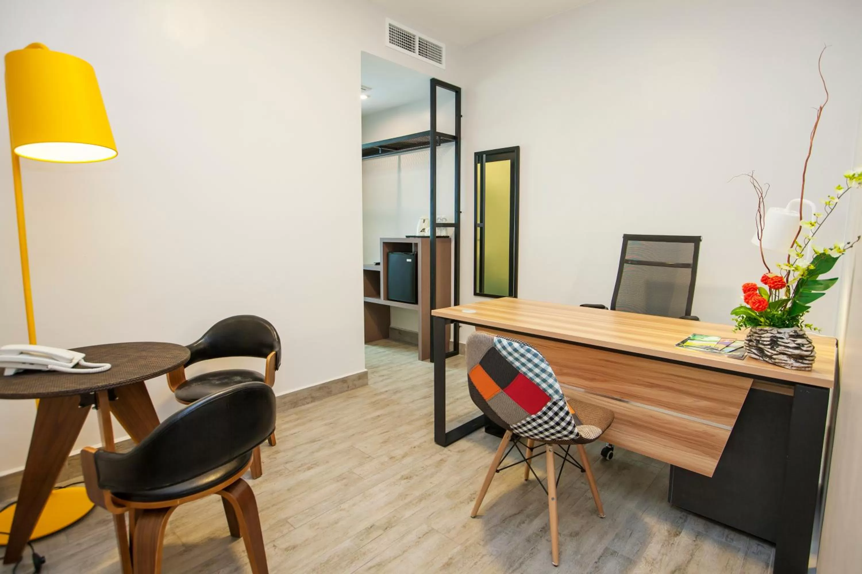 Seating area in Bzz Hotel Skudai