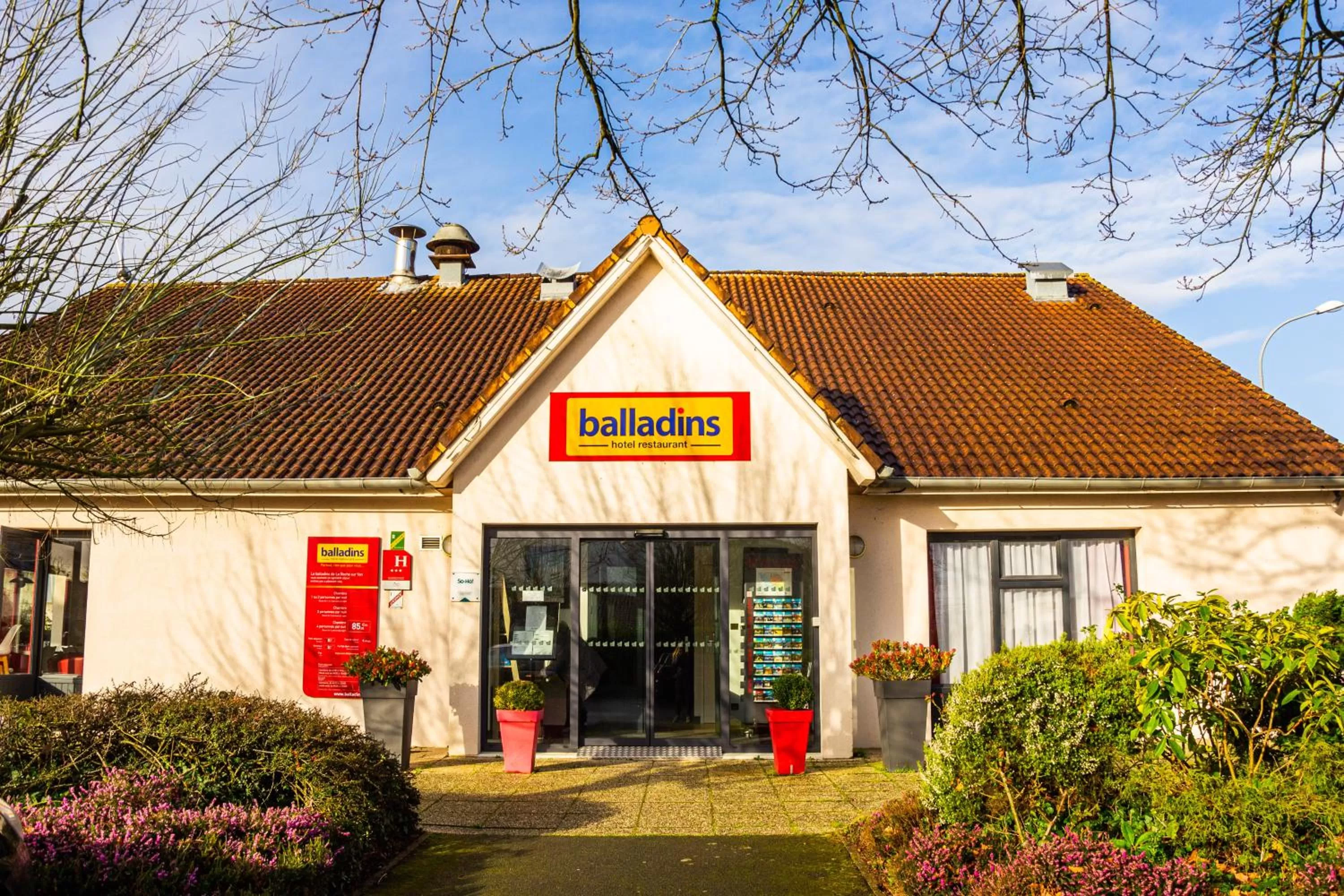 Facade/entrance in initial by balladins La Roche-sur-Yon