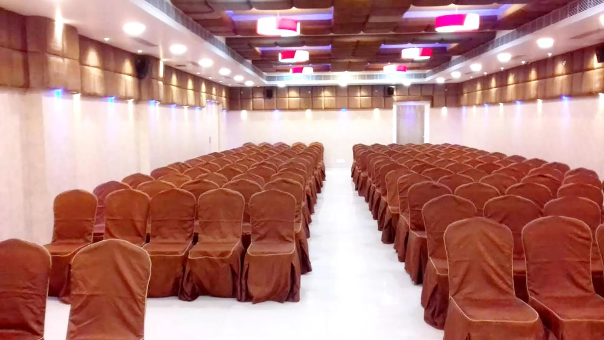 Banquet/Function facilities in Stay Comfort