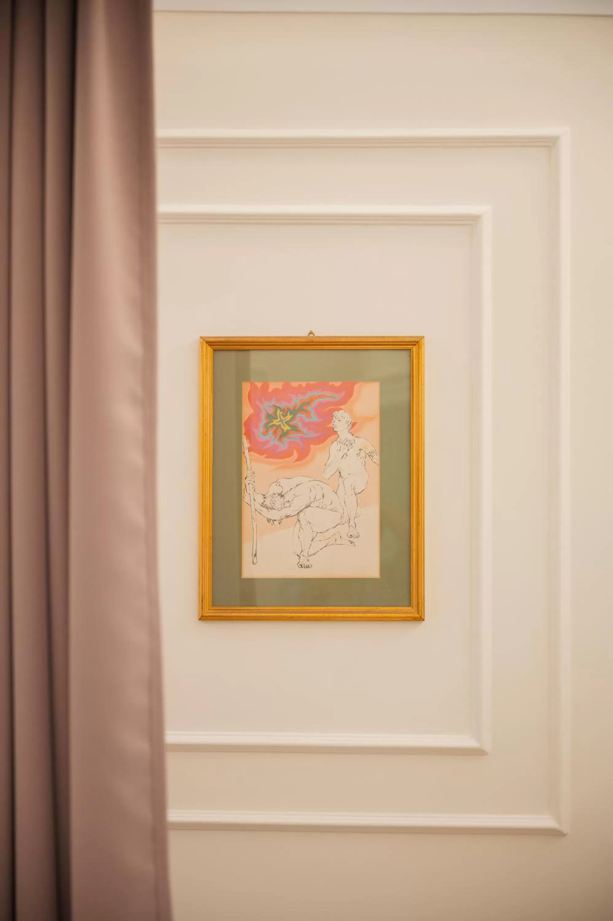 Bedroom in Naxi Suites