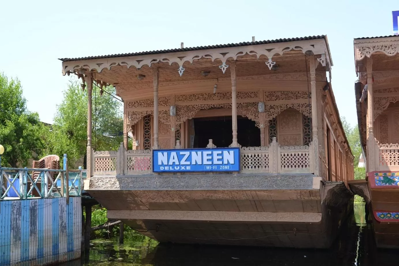 Facade/entrance in Nazneen Group Of Houseboats