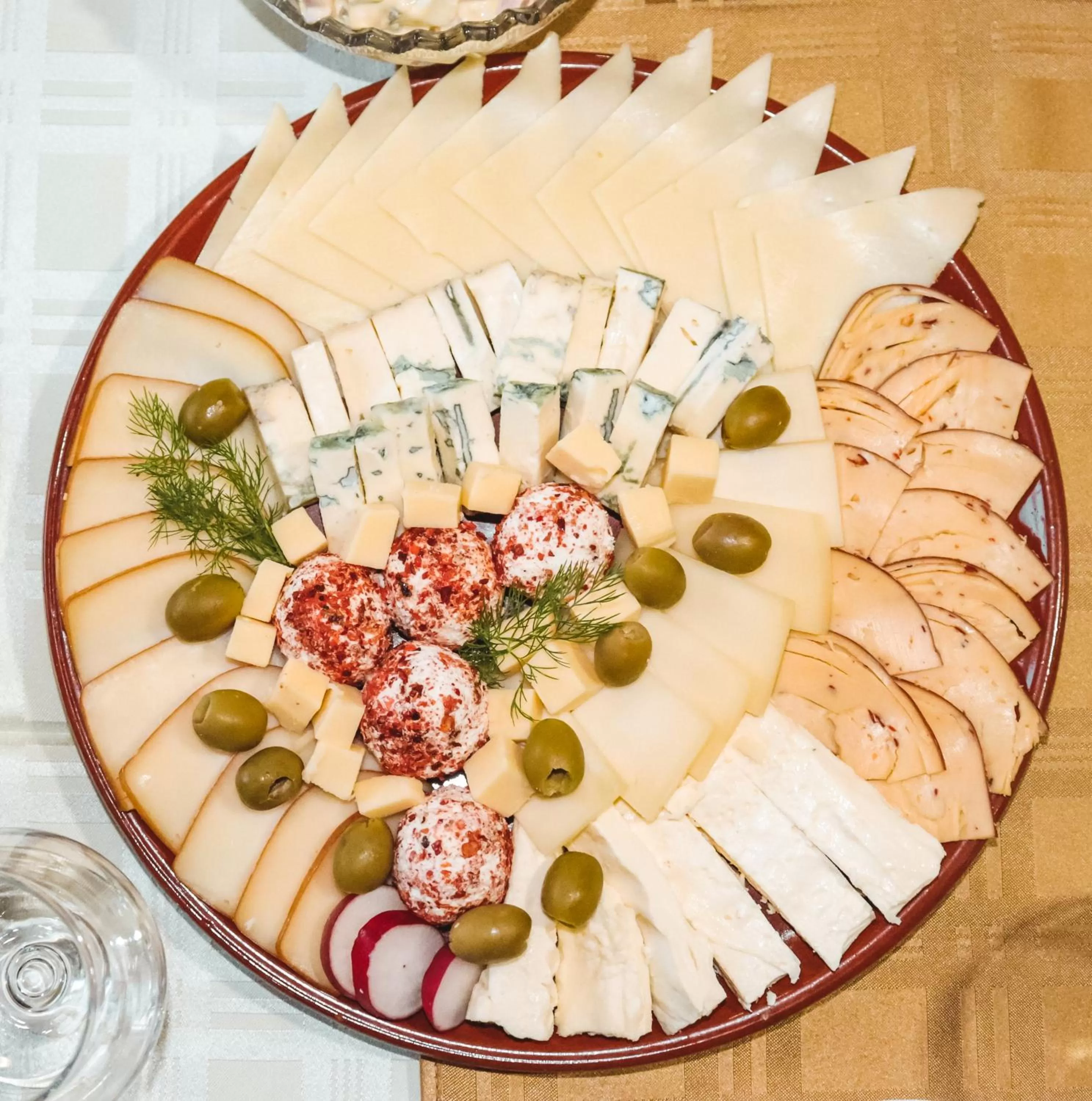 Food and drinks, Food in Restoran & Motel Manjež