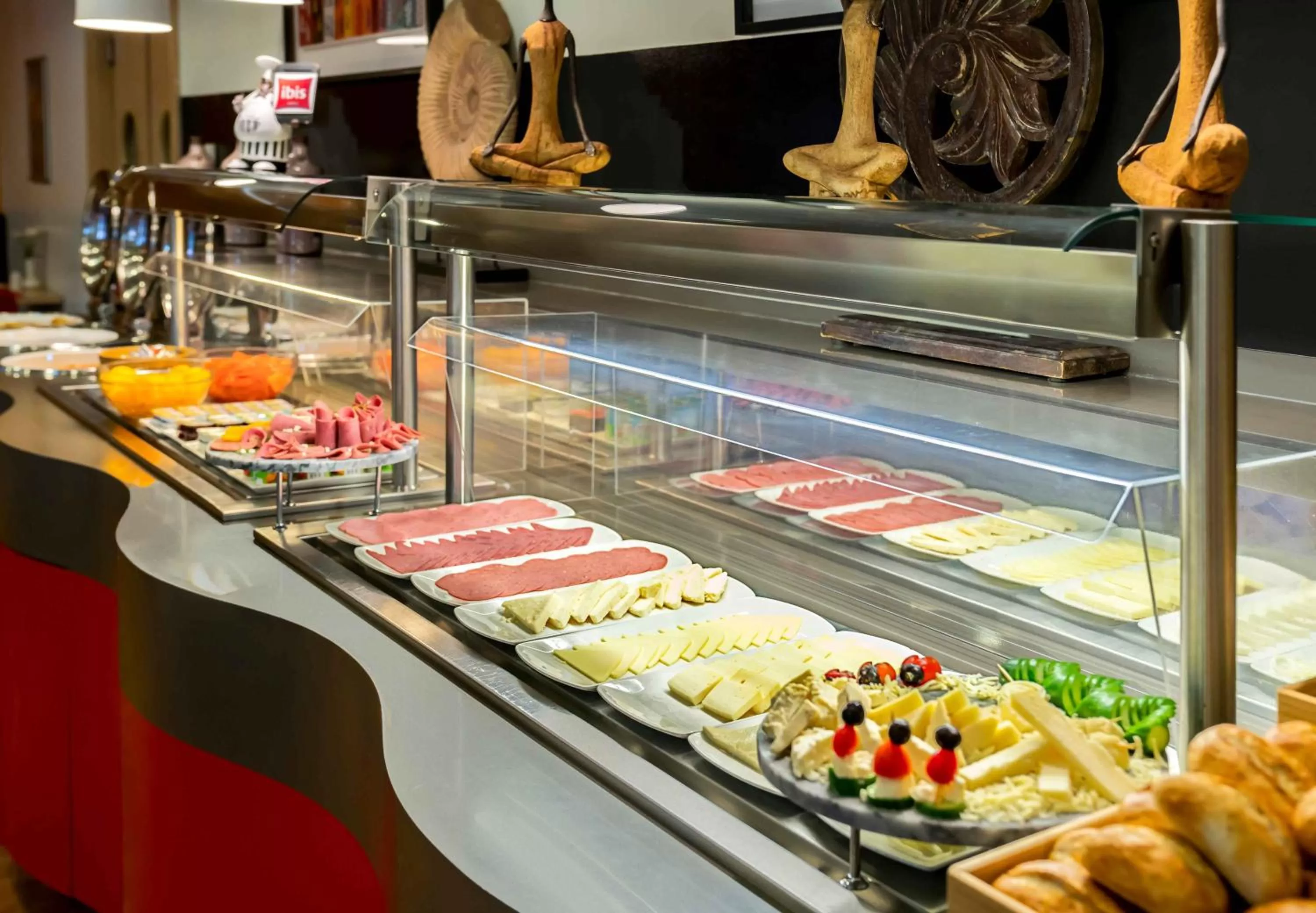 Food and drinks in Ibis Izmir Alsancak