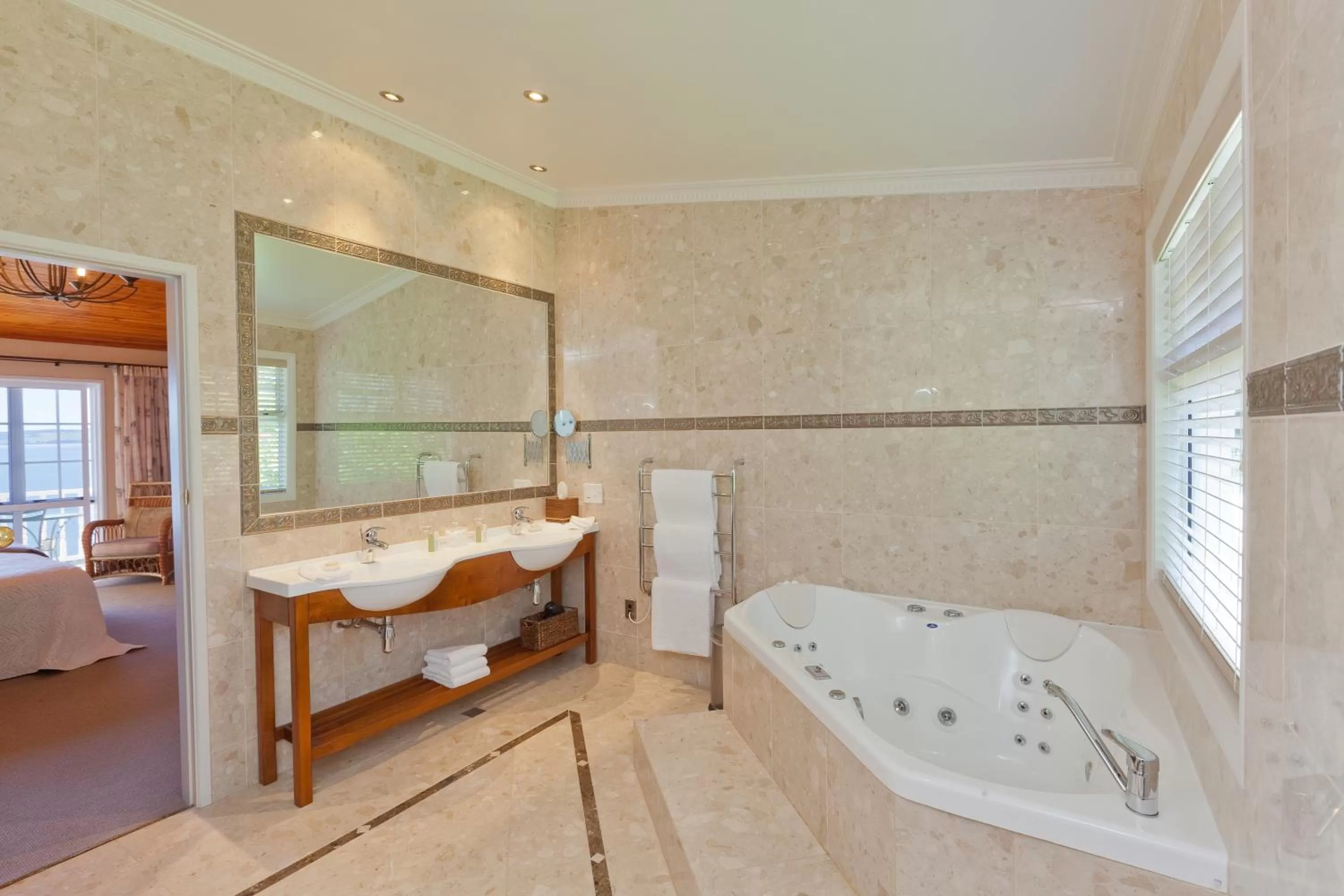 Bathroom, Bed in On The Point - Lake Rotorua