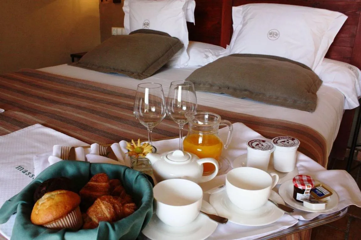 Breakfast, Bed in Mas Salvi Country Boutique Hotel