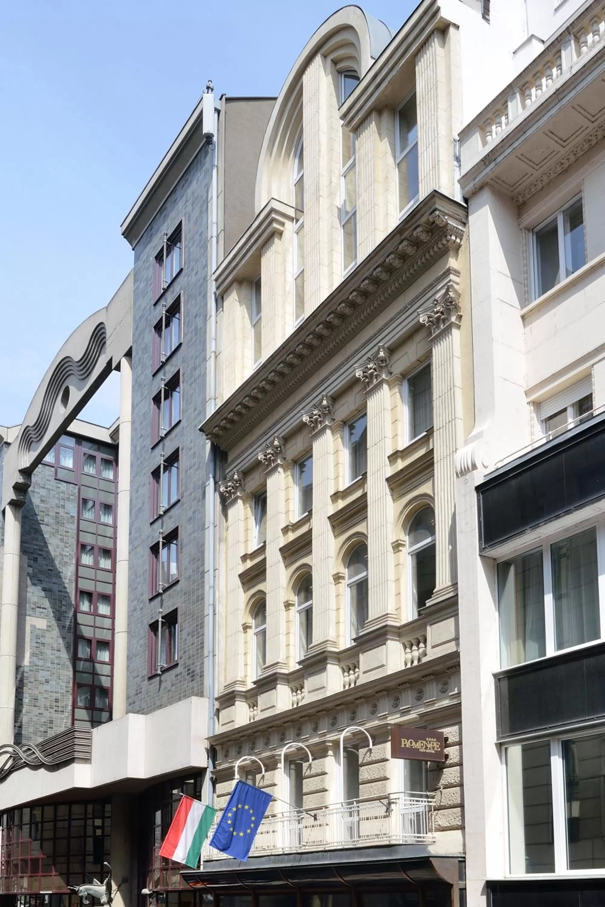 Facade/entrance in Promenade City Hotel