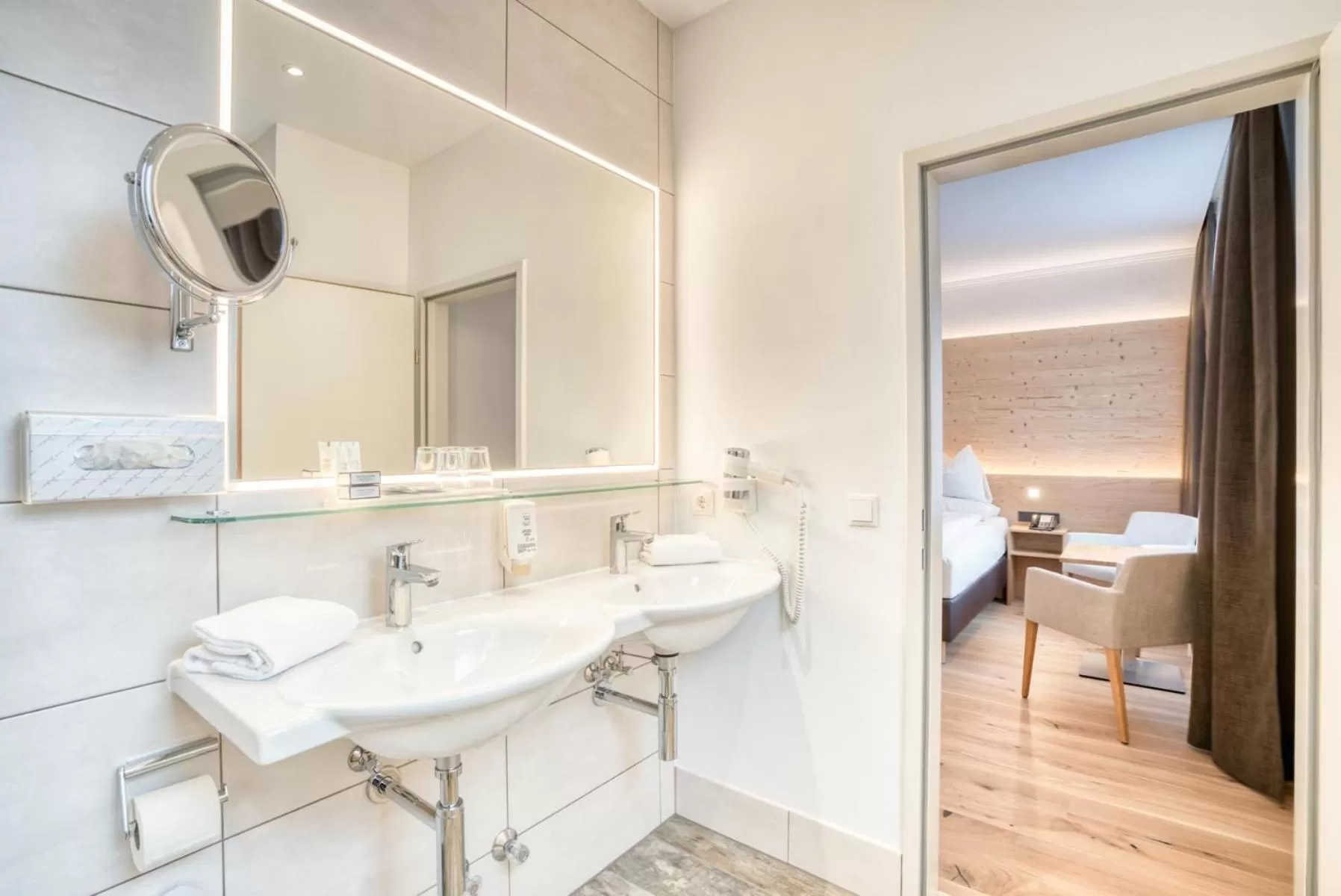 Bathroom in Leipziger Hof Innsbruck