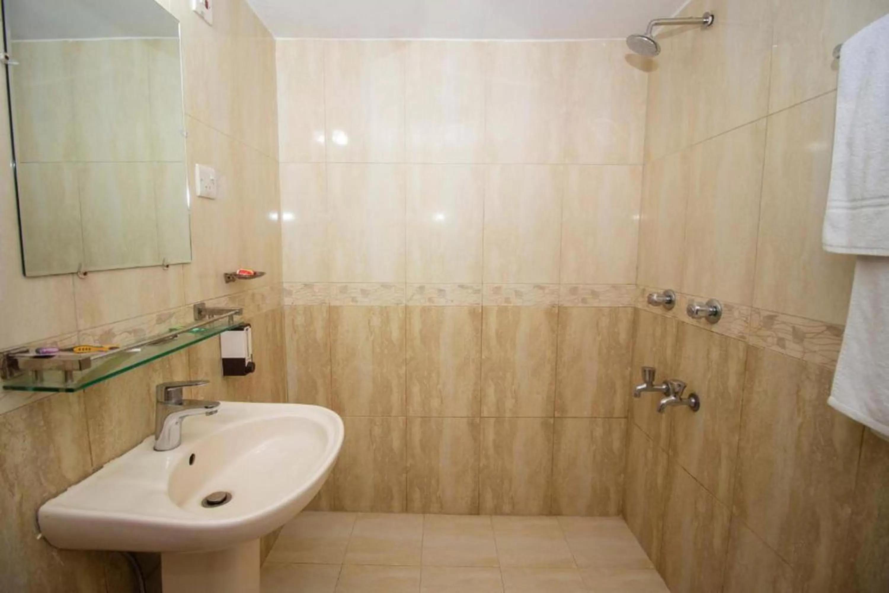 Shower, Bathroom in Central Inn Dhaka City Centre