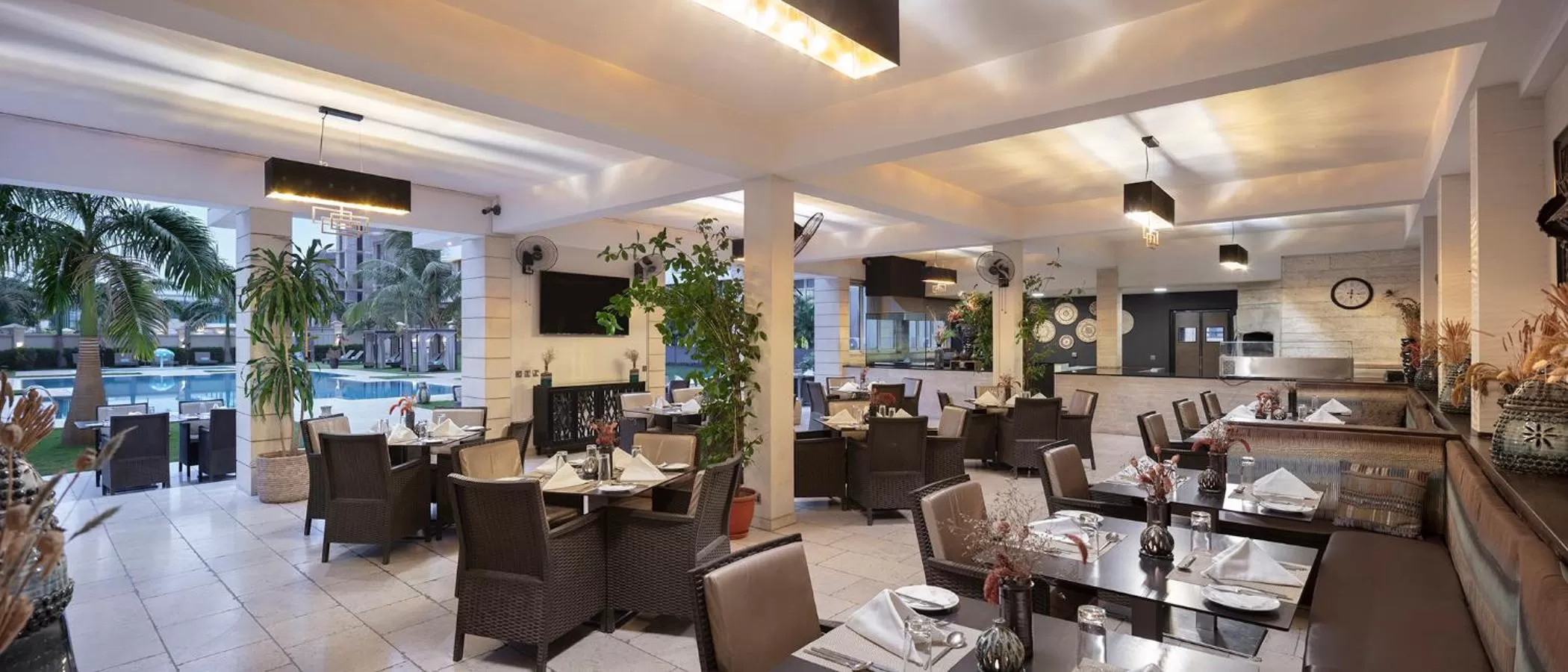 Restaurant/places to eat in Fraser Suites Abuja