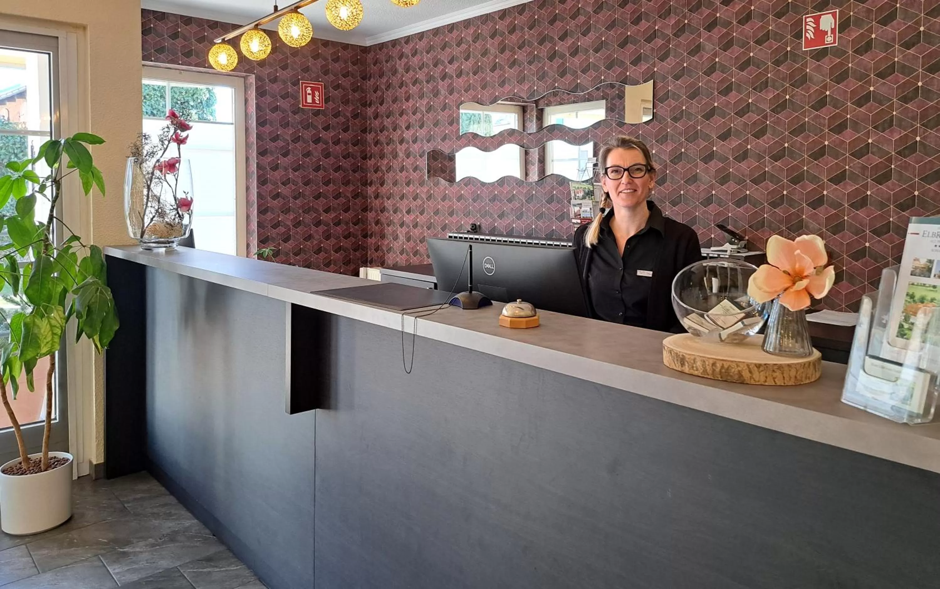 Staff in Hotel ELBRIVERA Alt Prester