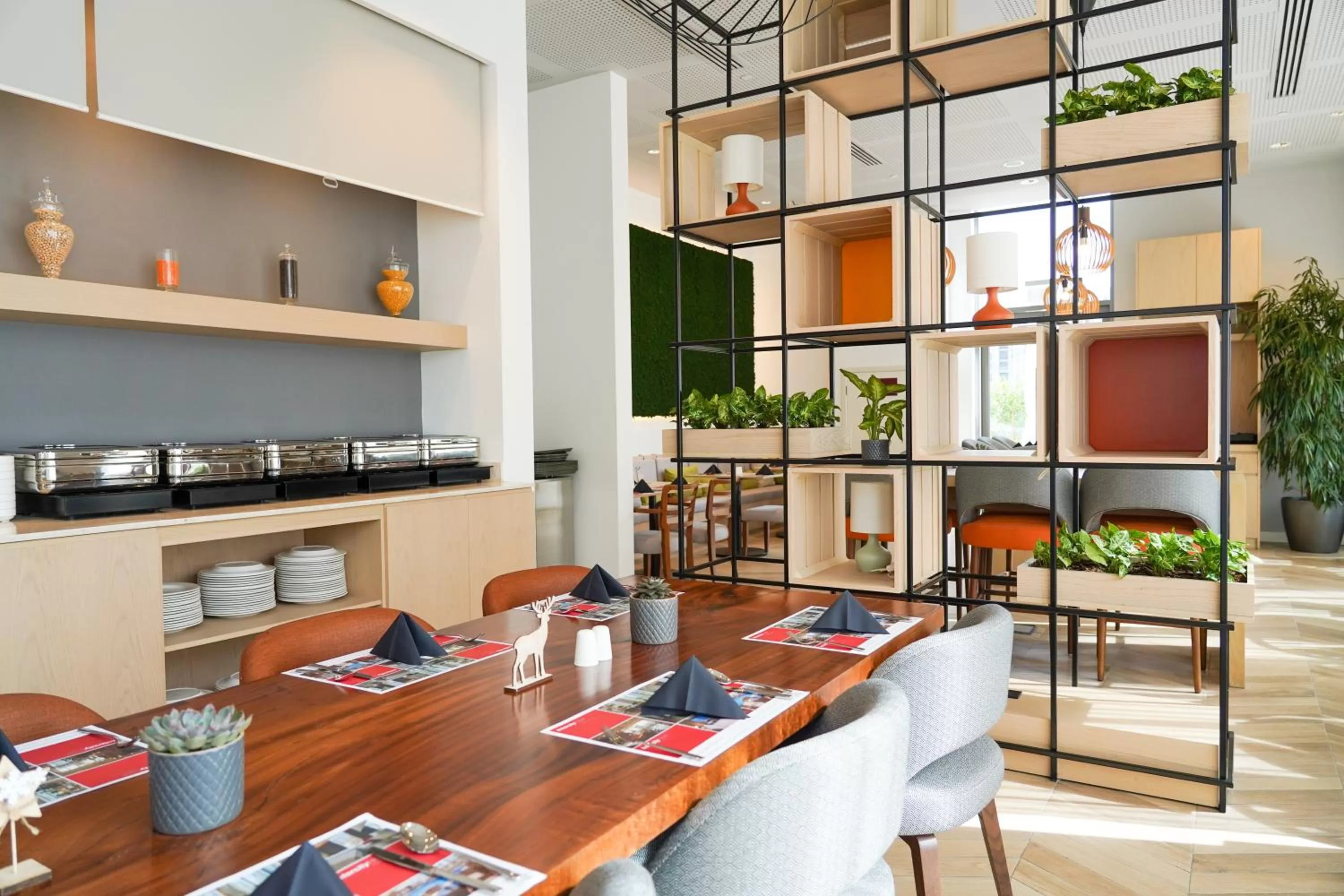 Restaurant/places to eat in IntercityHotel Dubai Jaddaf Waterfront