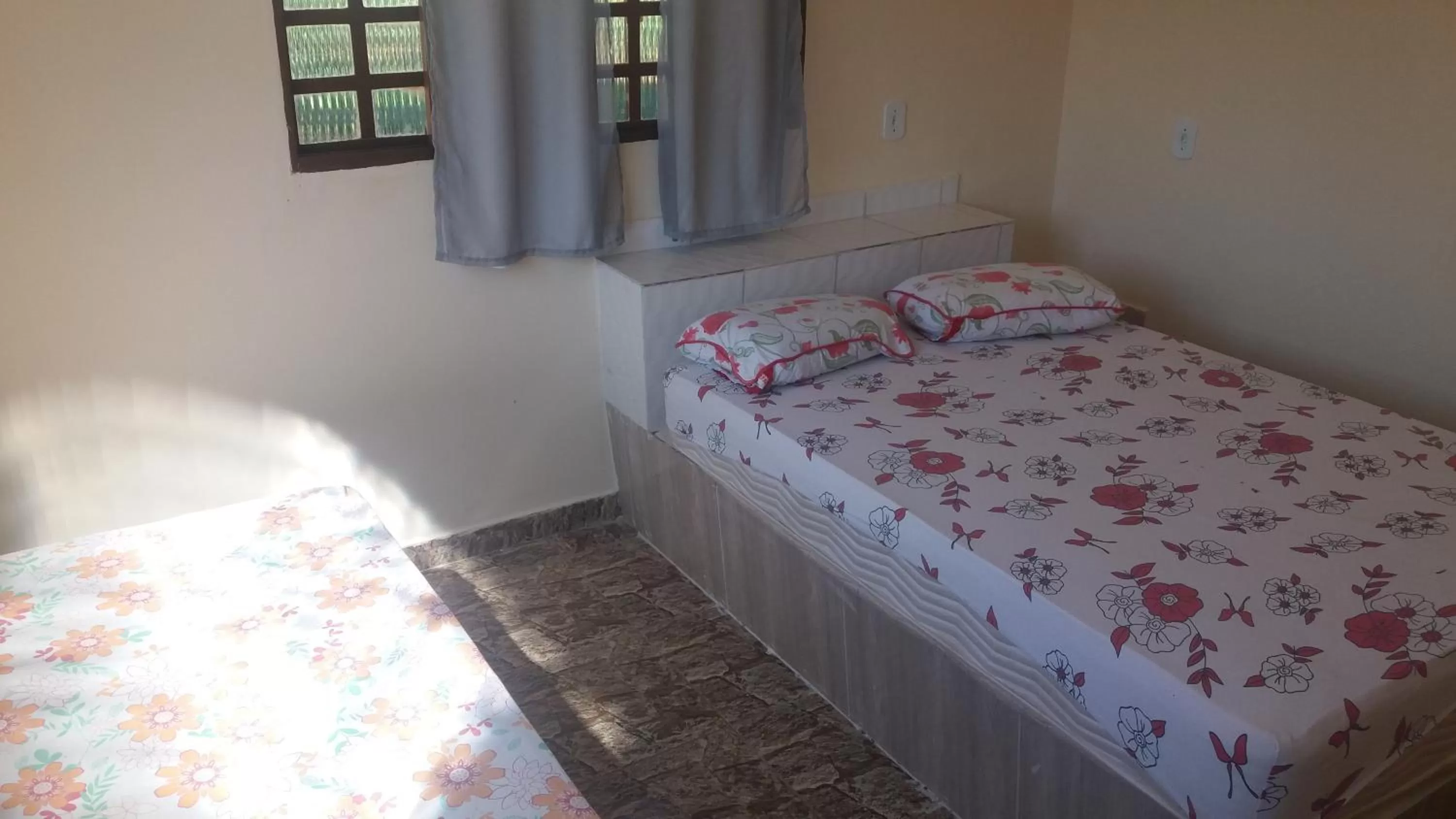 Bed in ApartHotel Família Meireles