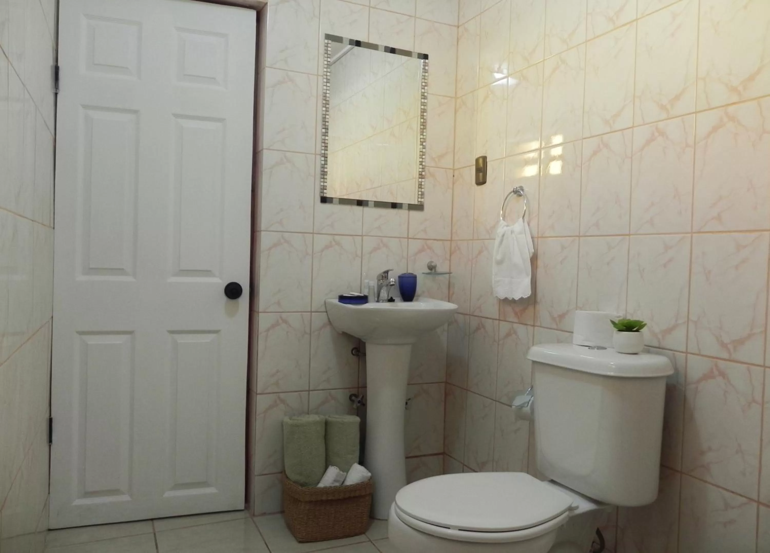 Bathroom in Hostal Siete Colores