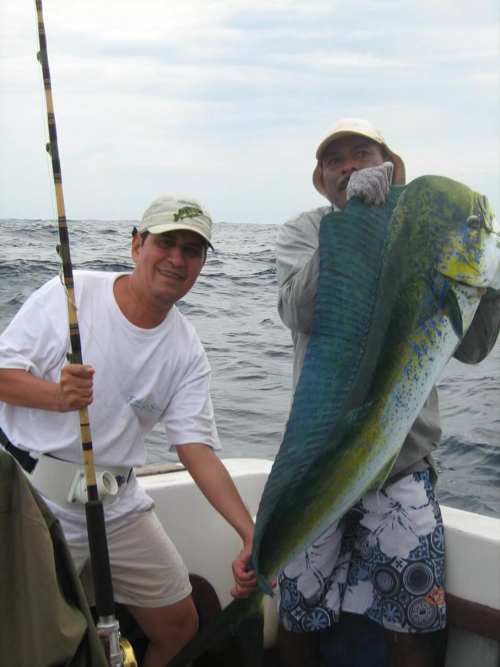 Fishing in Posada Turística Rocas De Cabo Marzo