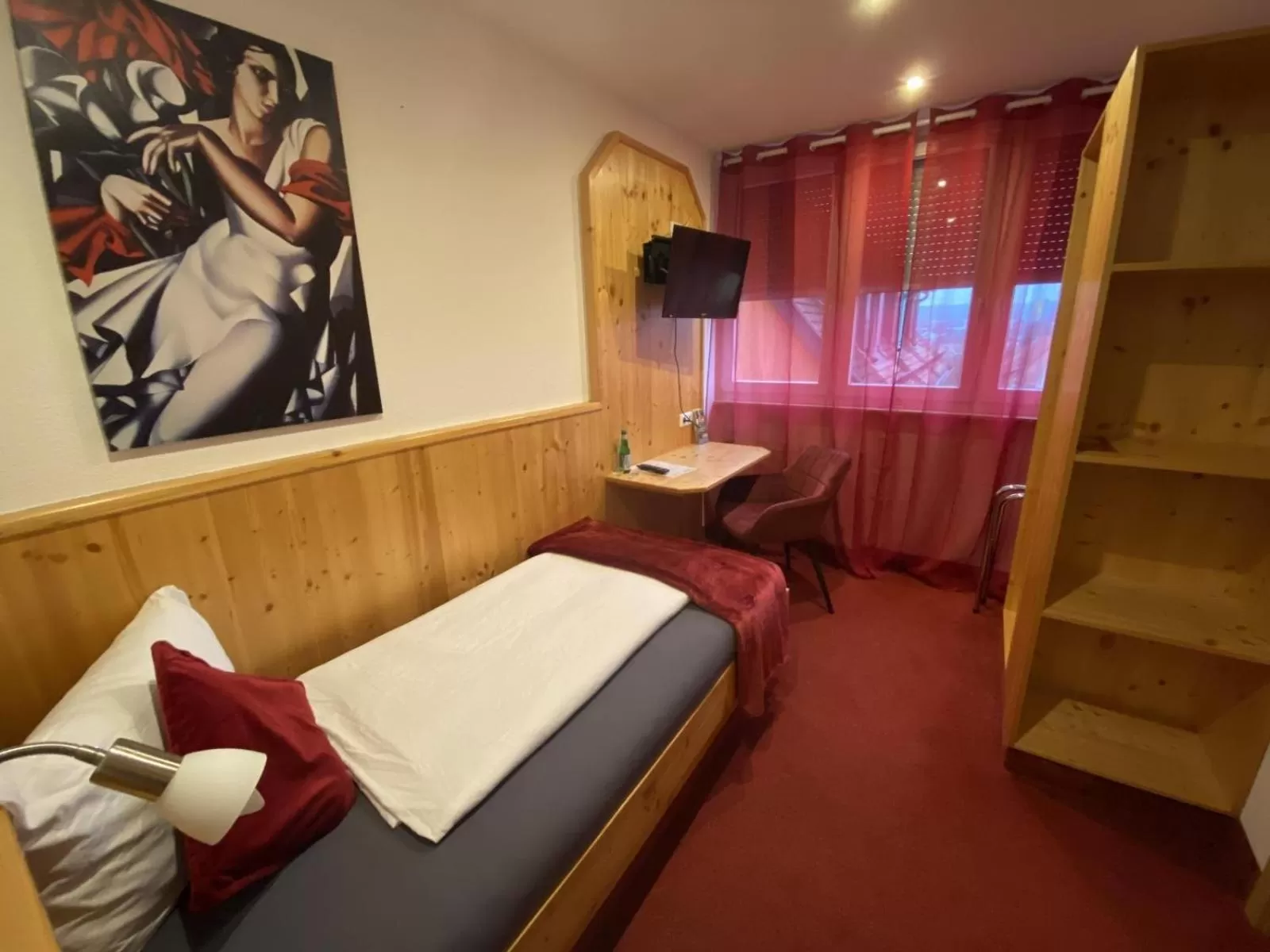 Bedroom, Bed in Hotel Wilder Mann