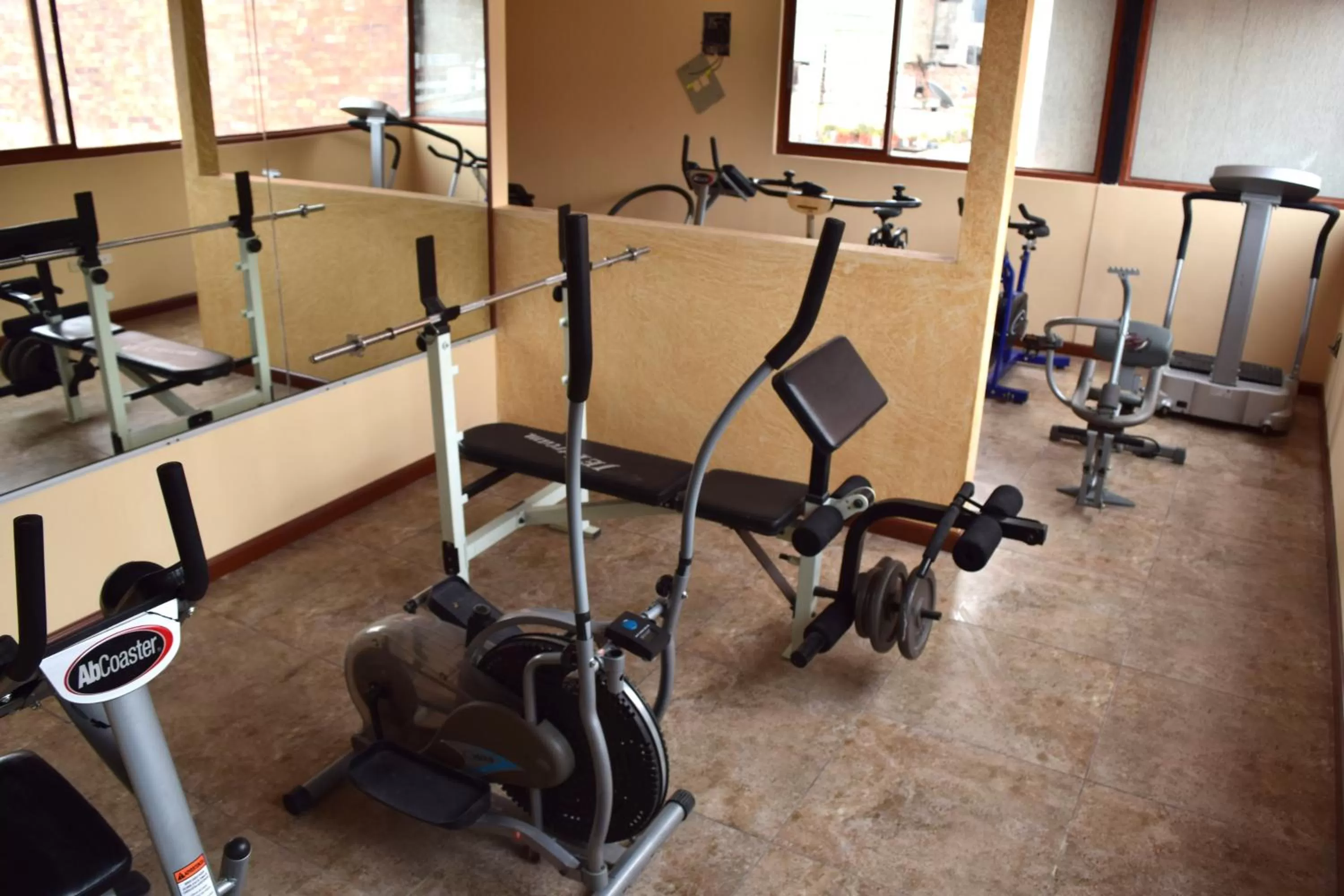 Fitness centre/facilities in La Kapital Hotel