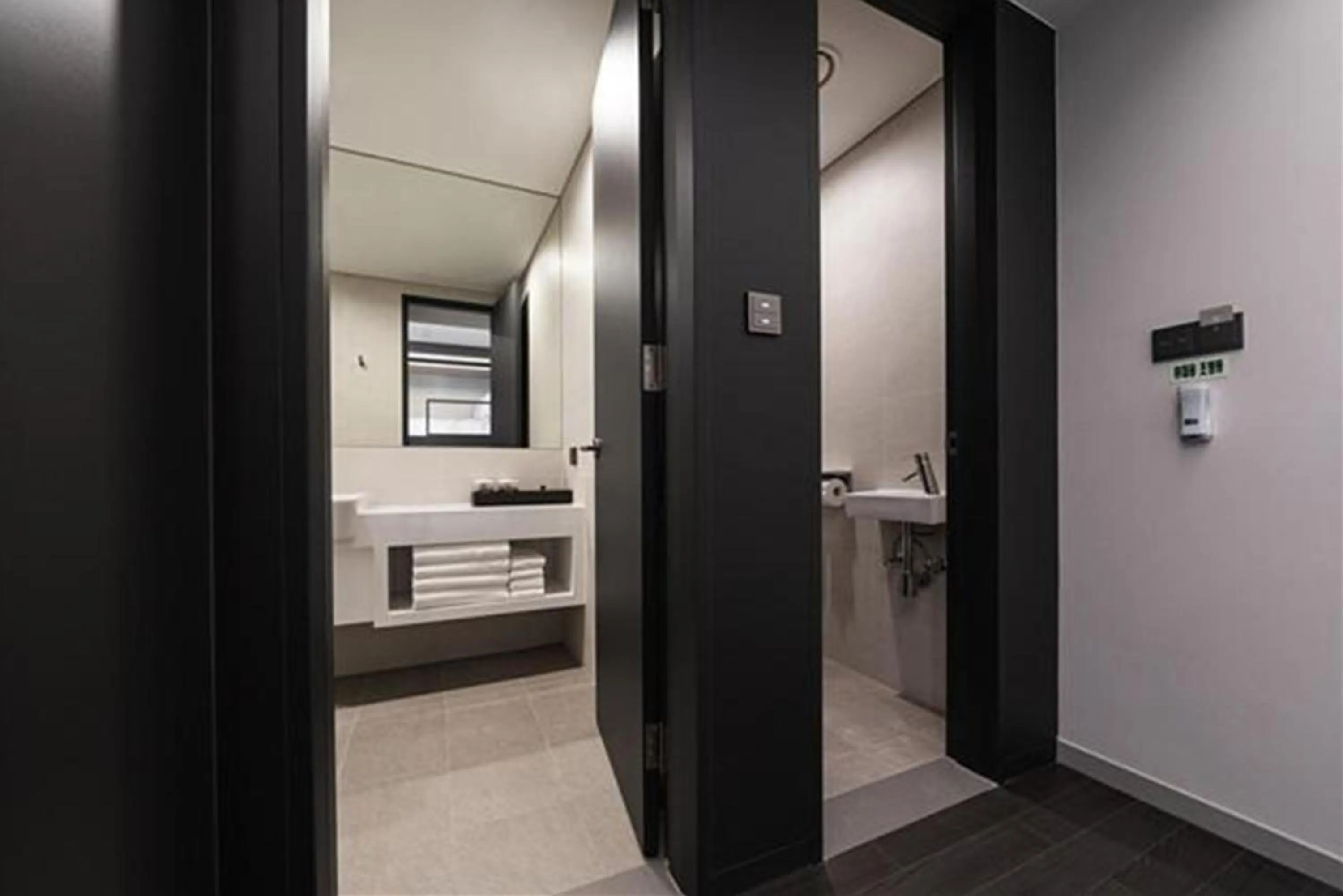 Bathroom, Bed in Nine Tree by Parnas Seoul Dongdaemun