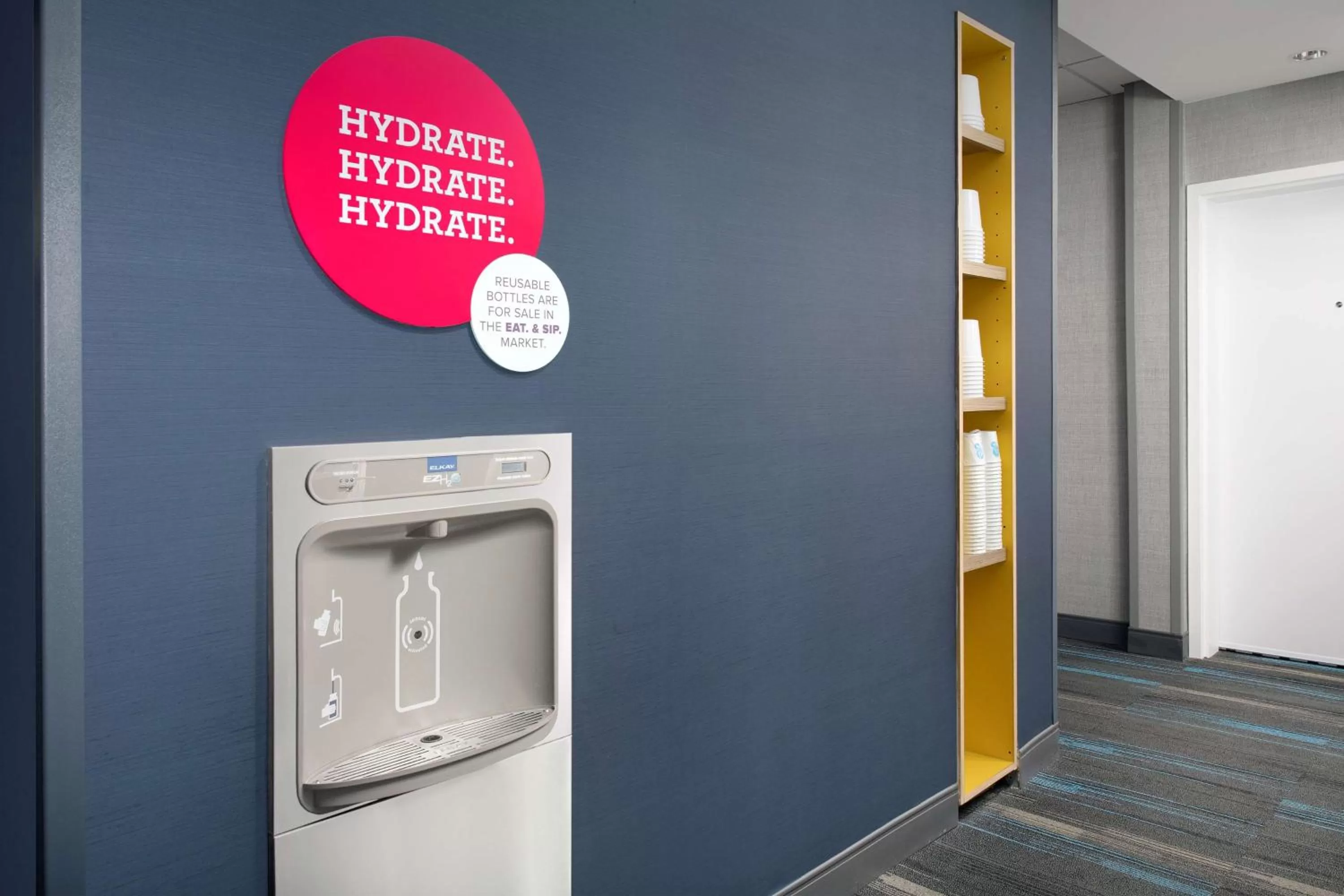 Dining area in Tru By Hilton San Antonio Downtown Riverwalk