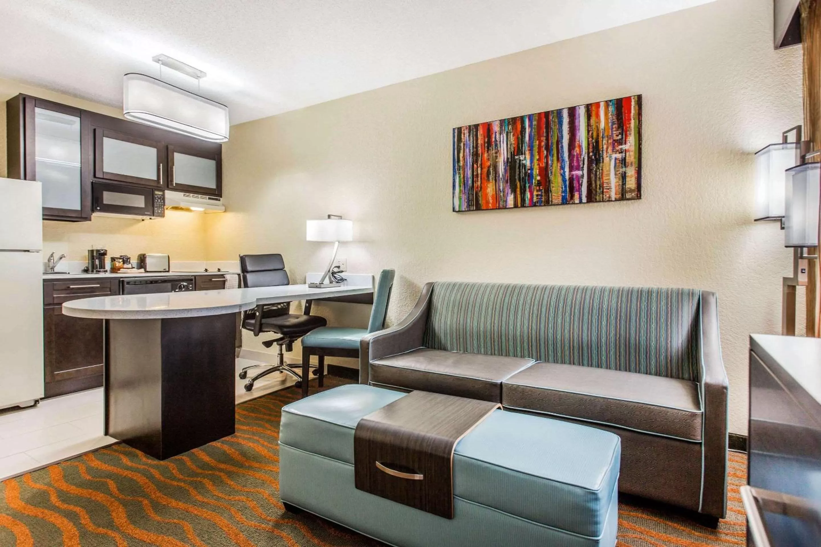 Photo of the whole room in MainStay Suites Greenville Airport