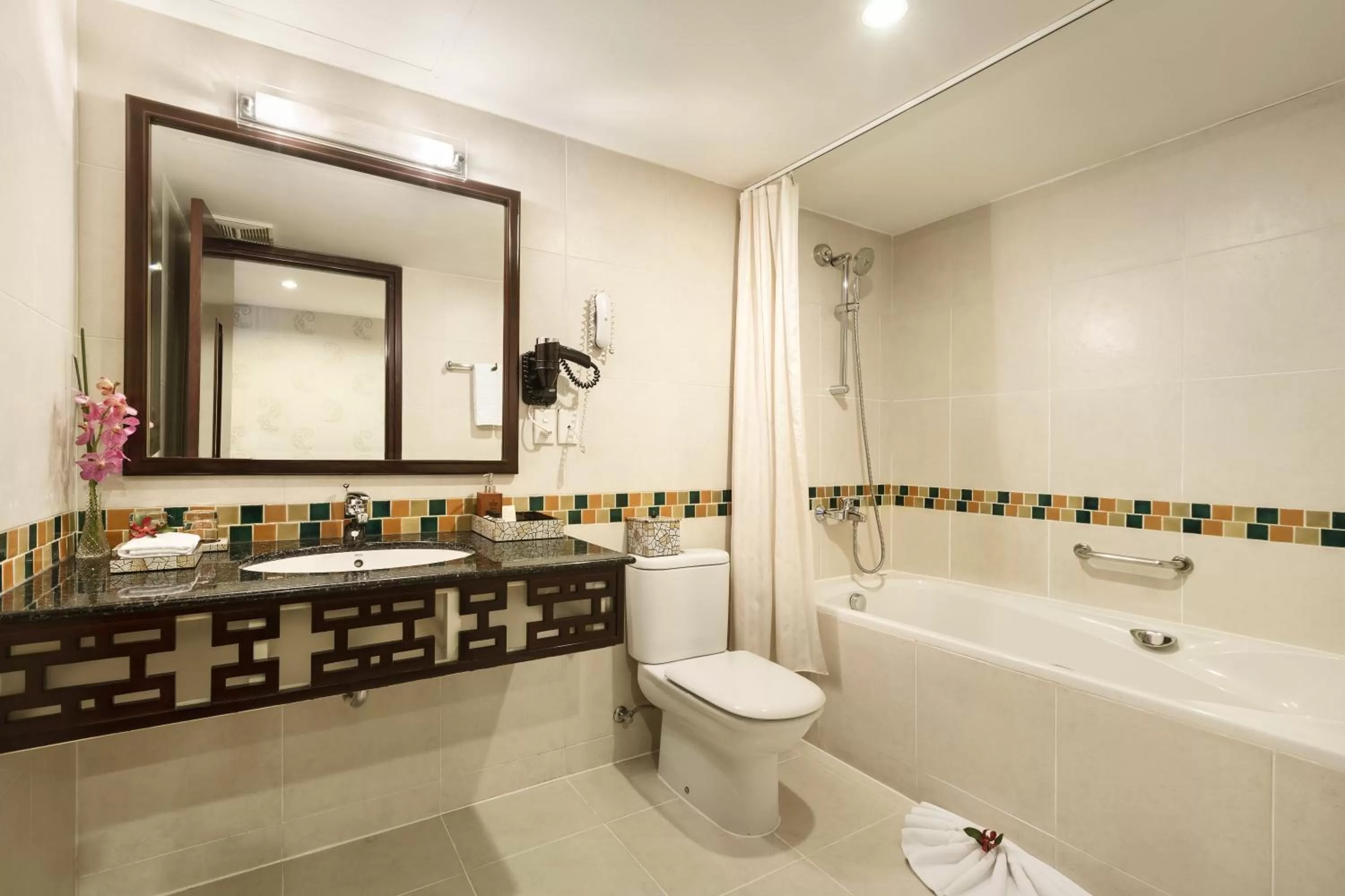 Bathroom in Rex Hotel