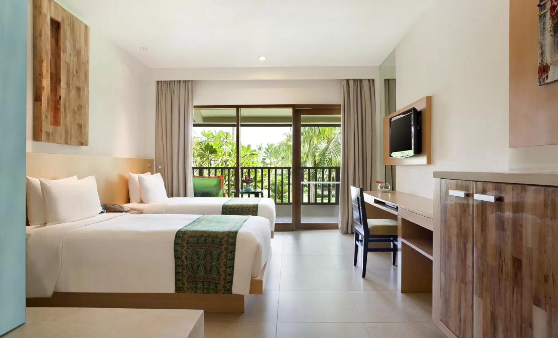 Bedroom, Bed in Holiday Inn Resort Baruna Bali by IHG