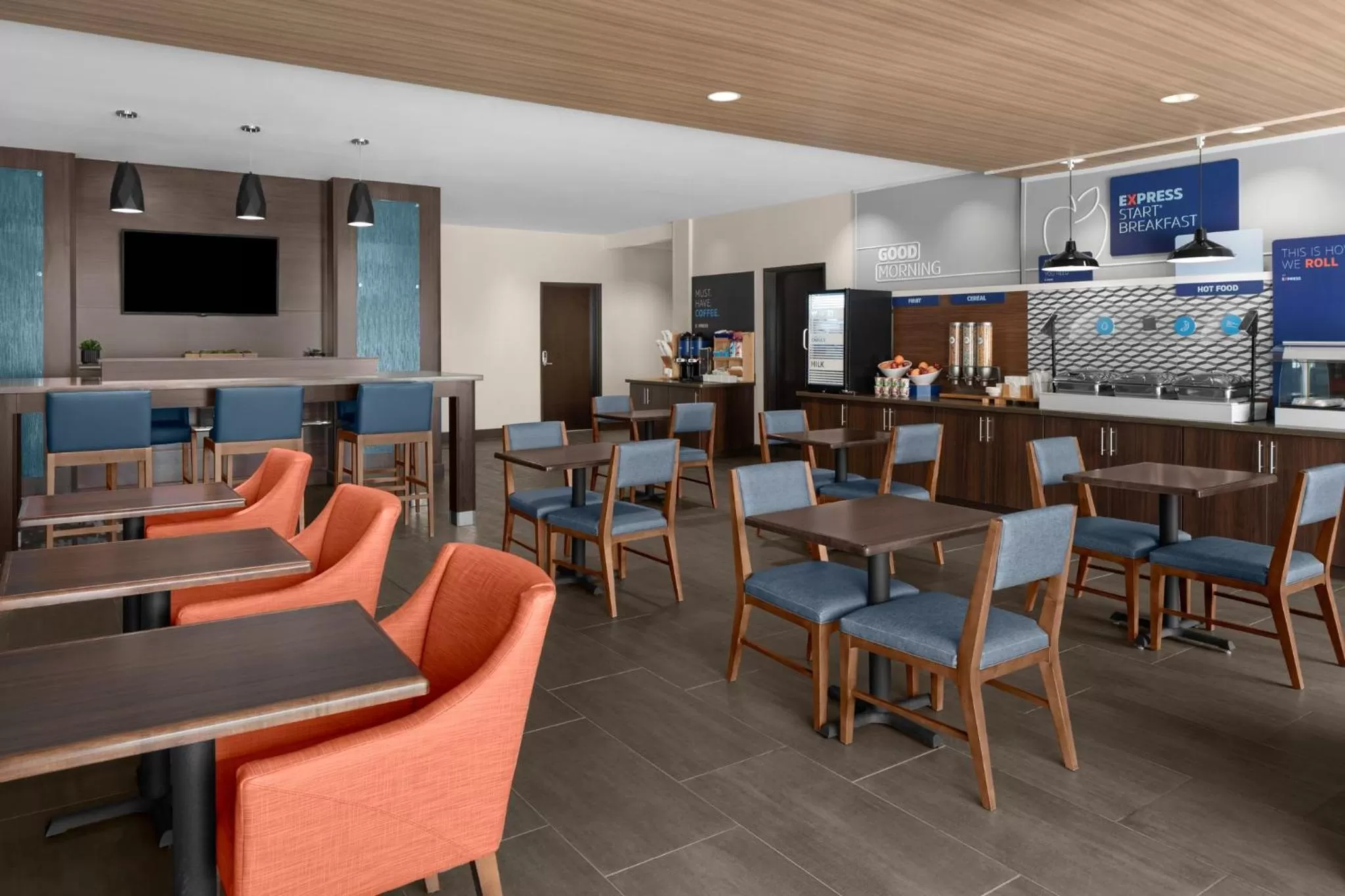 Breakfast in Holiday Inn Express & Suites Midland South I-20 by IHG