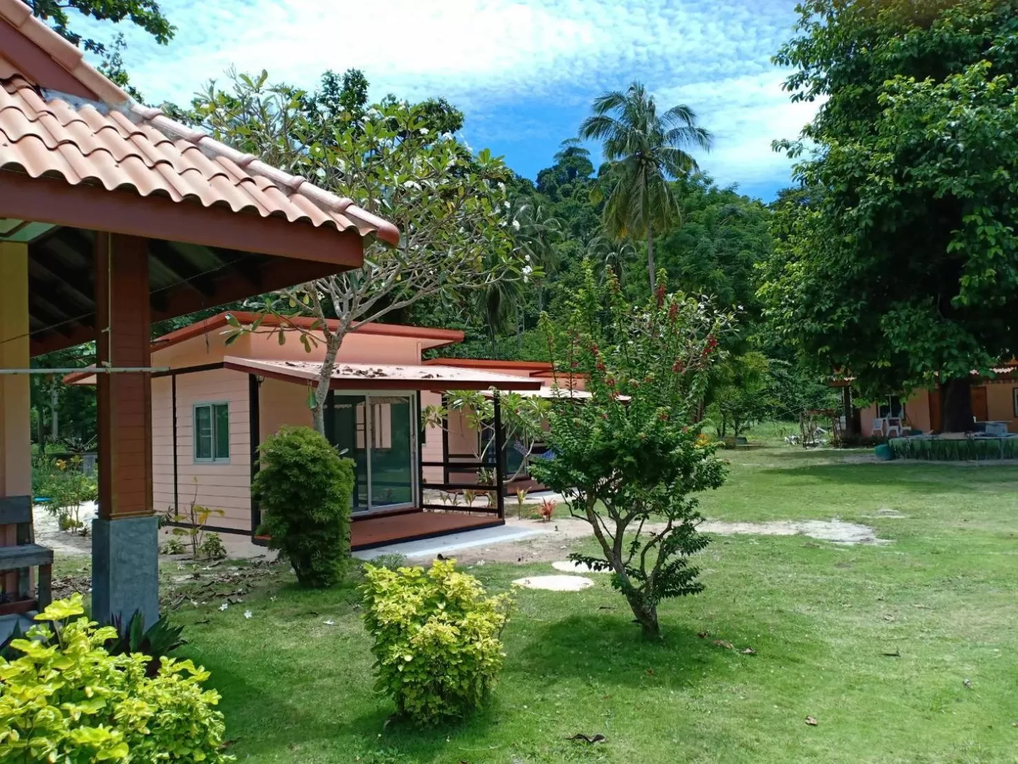 Koh Ngai Kaimuk Thong Resort