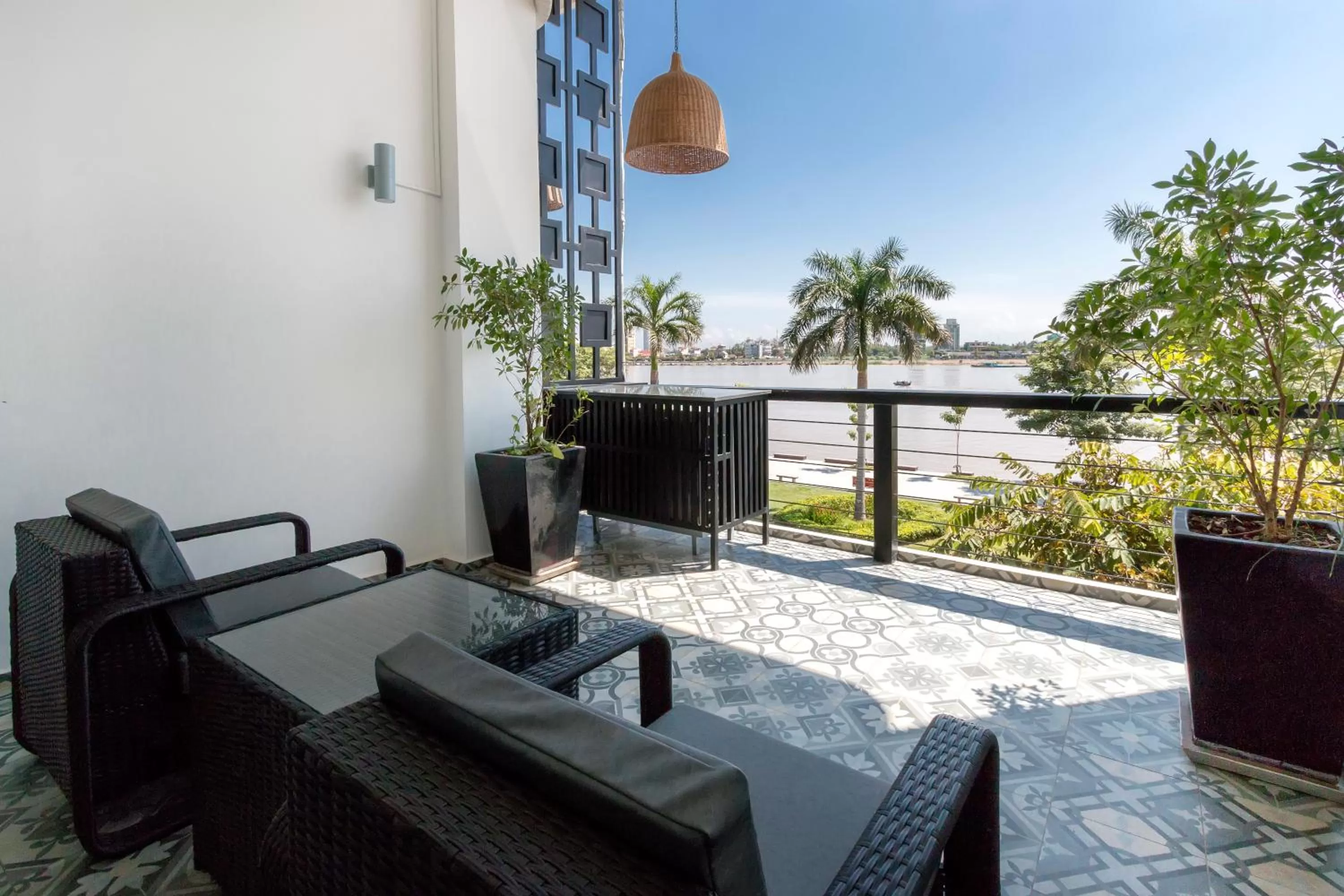 Balcony/Terrace in TAO Riverside Residence