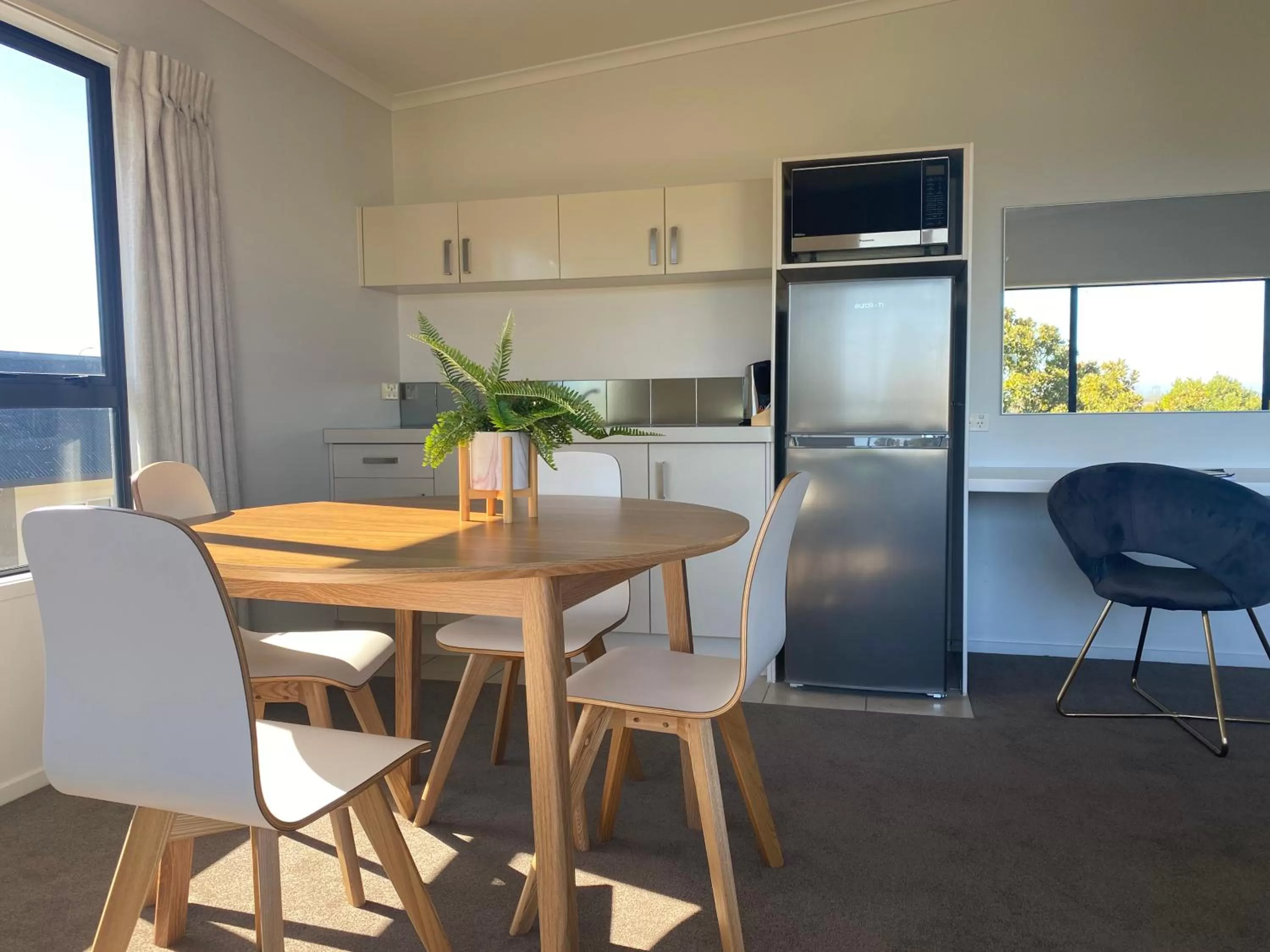 kitchen in Alpine Lake Motel