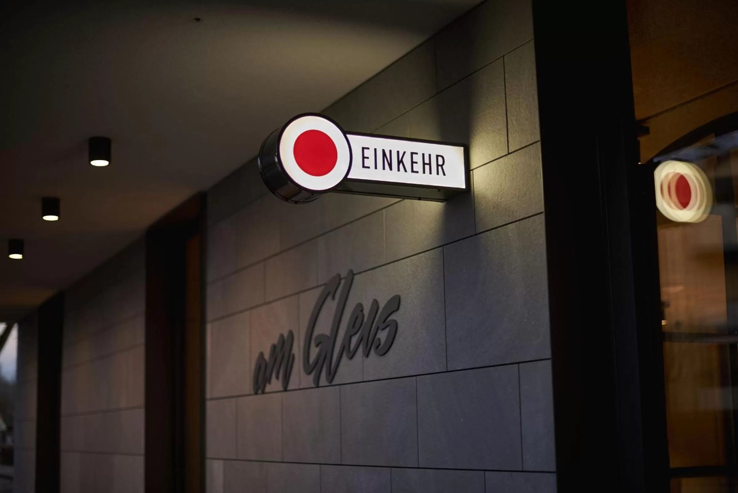 Property logo or sign in Radhotel am Gleis