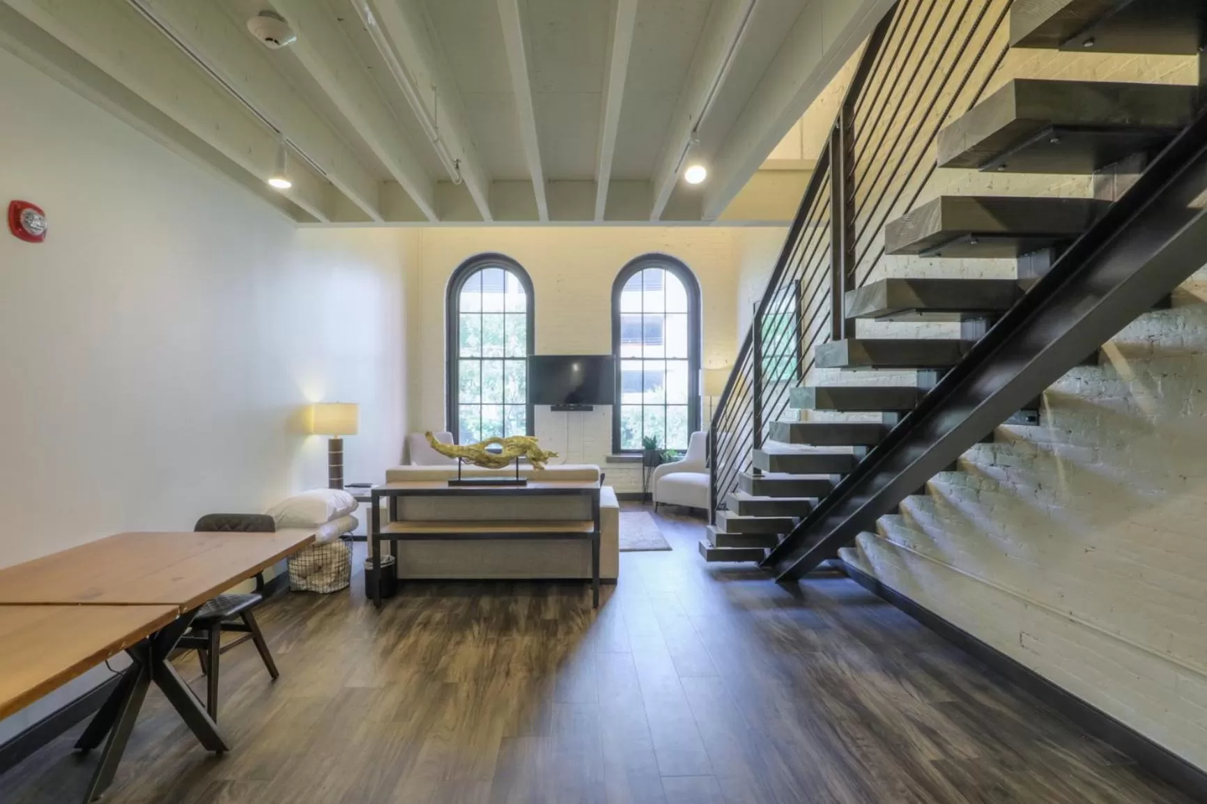 TV and multimedia in Studio 154 Hotel