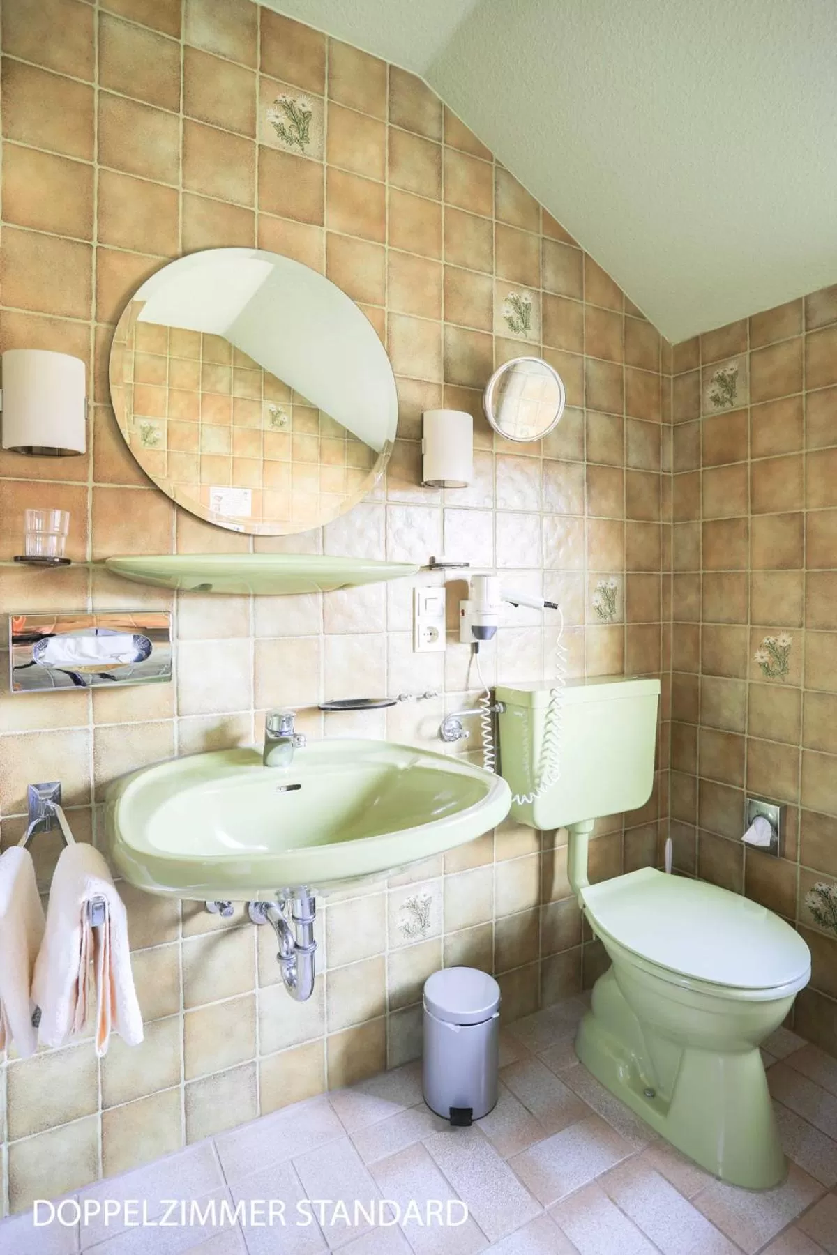 Toilet in Stössels Hotel