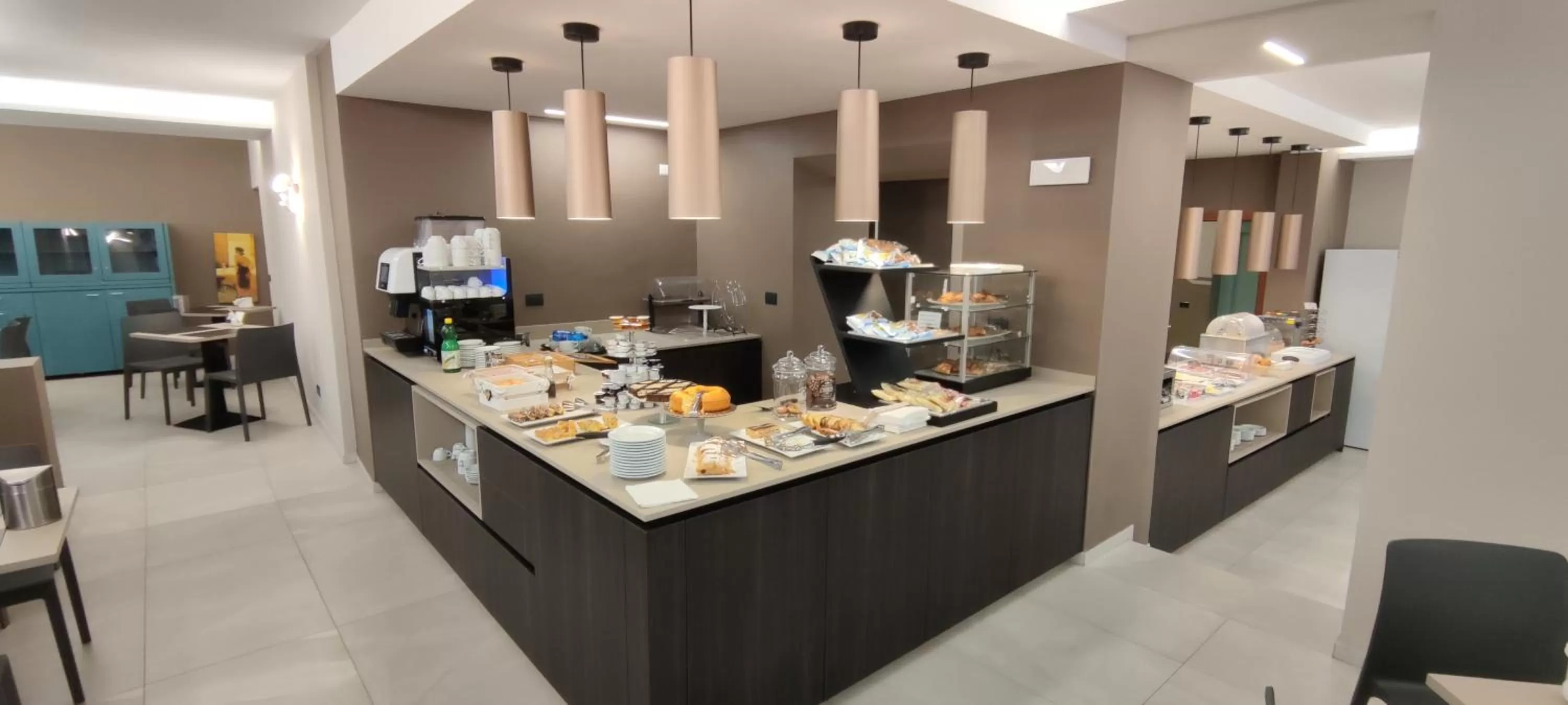 Breakfast in Hotel Emiliana