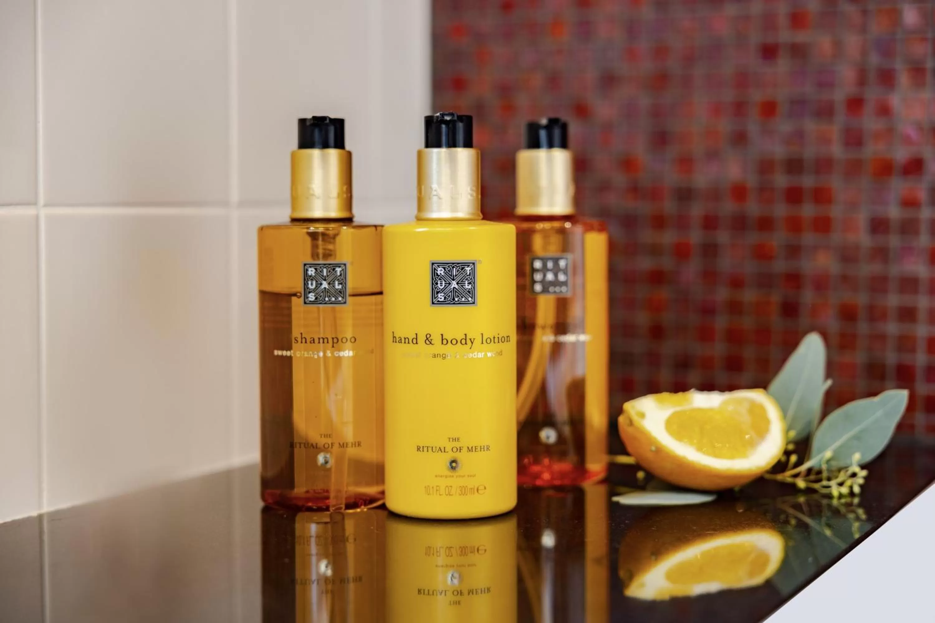 Photo of the whole room in Crowne Plaza Amsterdam - South by IHG