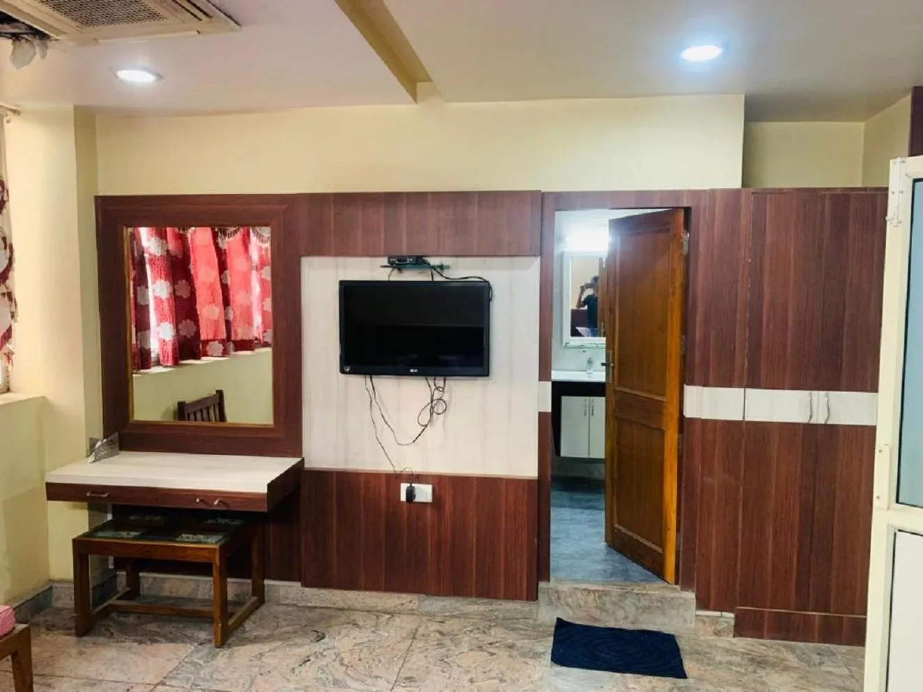 Bedroom in HOTEL ANAND