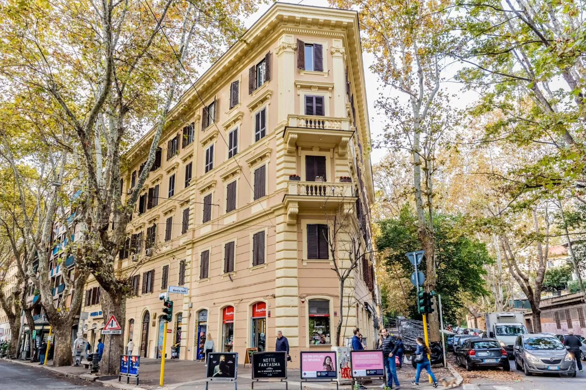 Property building in B&B Trastevere 94