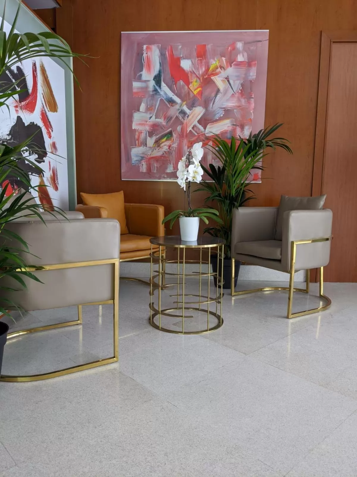 Lobby or reception in Goldstar Apartments & Suites