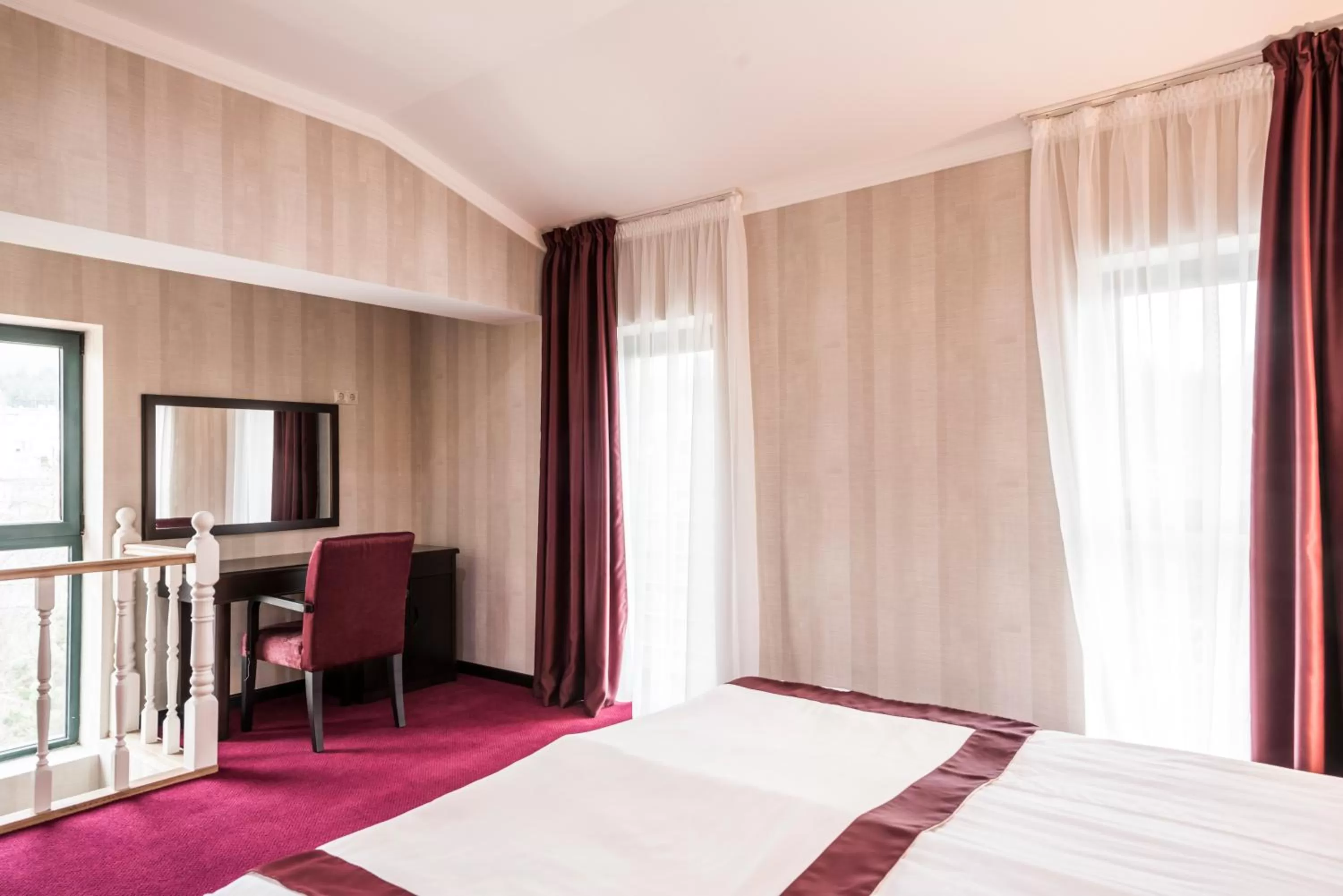 Bed in Kopala Tskneti Hotel